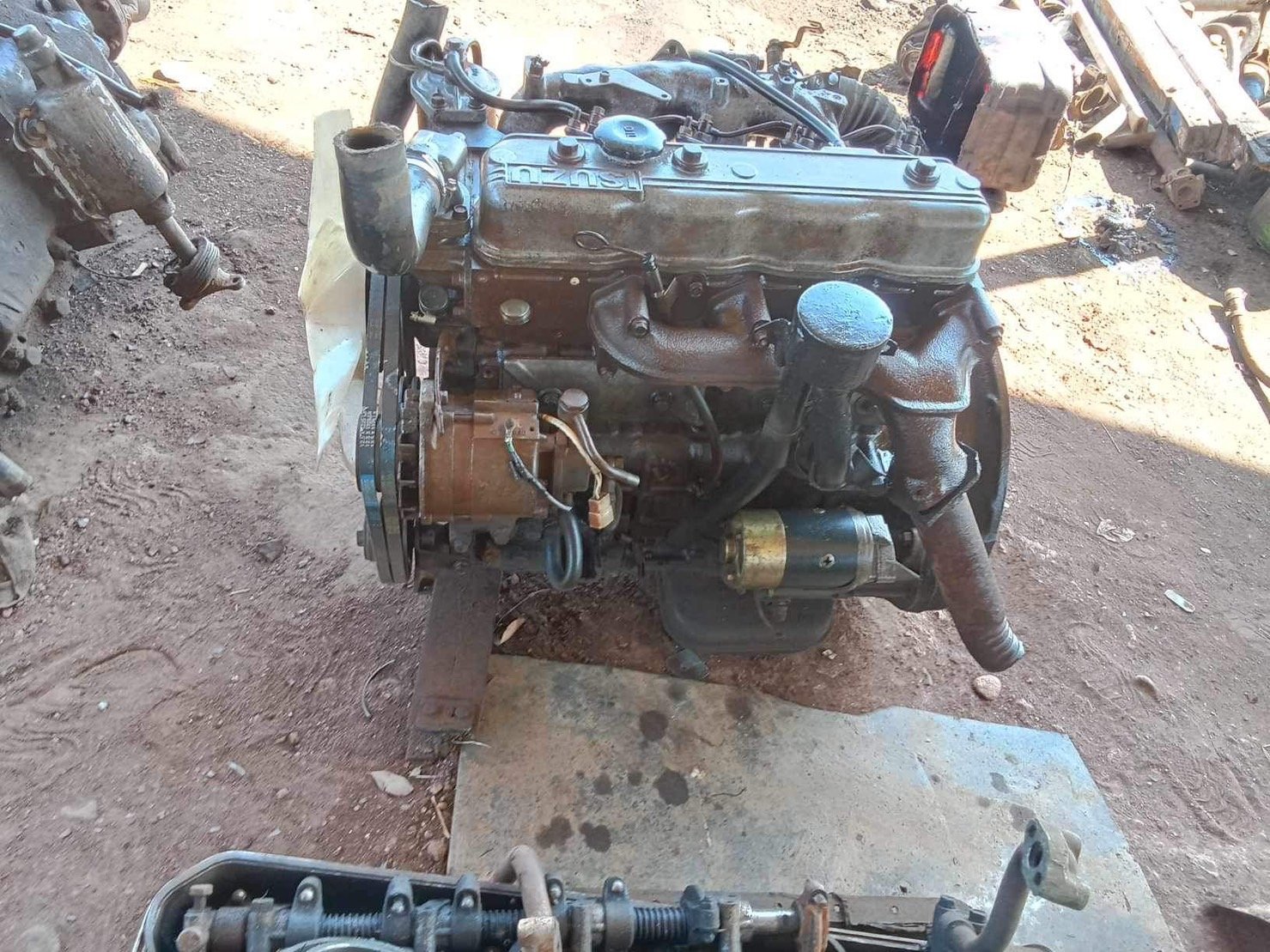 เครื่อง ISUZU 4BA1 85 แรงม้า 19000 บาท พร้อมใช้งาน 0816278866