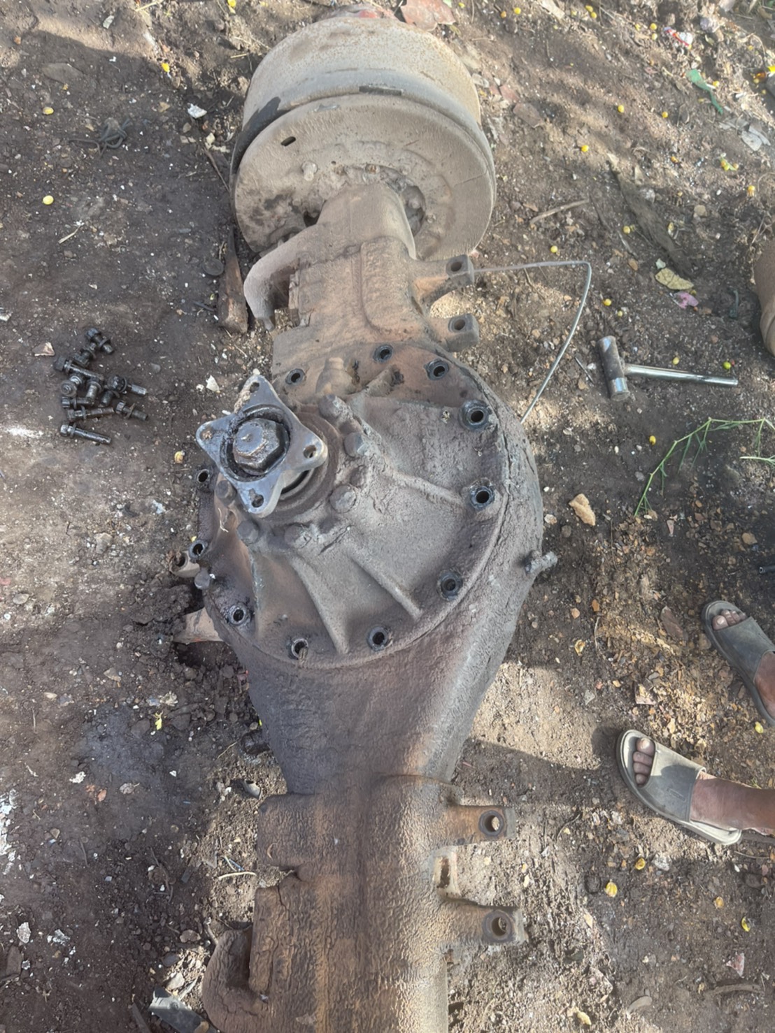 เพลา ISUZU 240 ลูกหน้า เพลาเดียว เฟื่อง 7-39 เพลา ISUZU 240 ลูกหน้า เพลาเดียว เฟื่อง 7-39