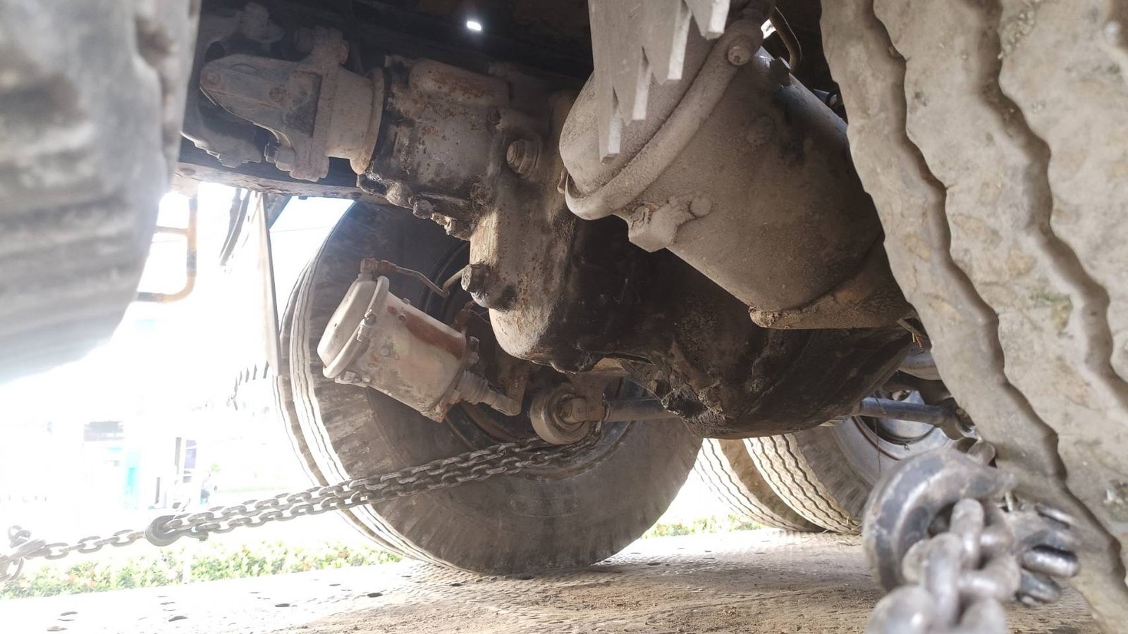 แยกอะไหล่ หัวลาก เครื่อง V8 7เกียร์ LO HI 2 เพลา ZM 10 น็อต ราคาเบาๆ แยกอะไหล่ หัวลาก เครื่อง V8 7เกียร์ LO HI 2 เพลา ZM 10 น็อต ราคาเบาๆ