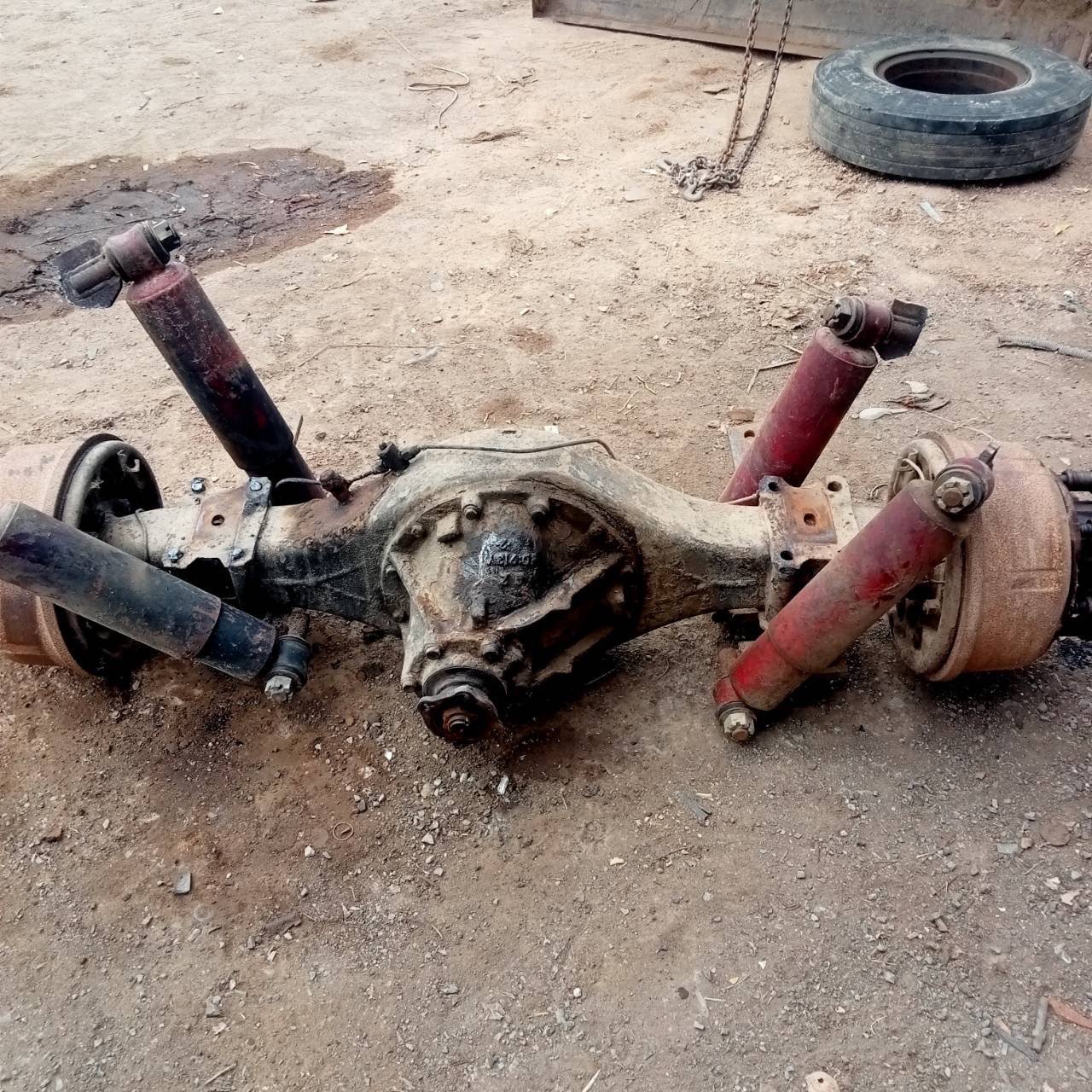 เพลา F ISUZU NPR 115 6น็อต 24000 บาท พร้อมใช้งาน