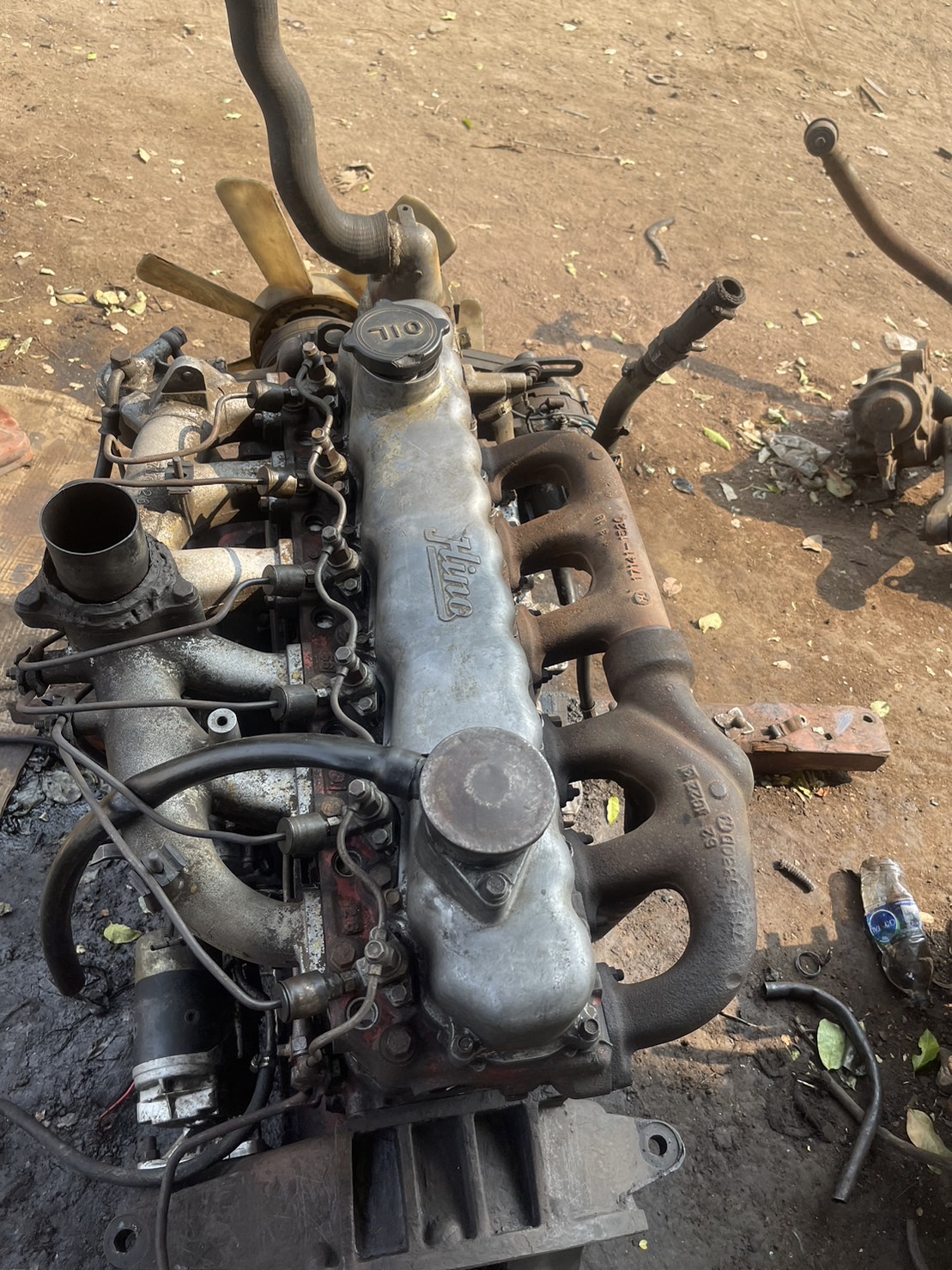 เครื่องHINO EH700 168 แรงม้า 38000 บาทพร้อมใช้งาน