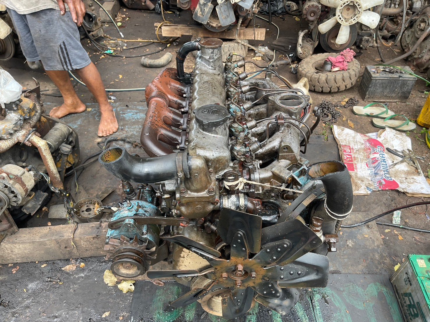 เครื่อง HINO EH700 168 แรงม้า 35000 บาท พร้อมใช้งาน เครื่อง HINO EH700 168 แรงม้า 35000 บาท พร้อมใช้งาน