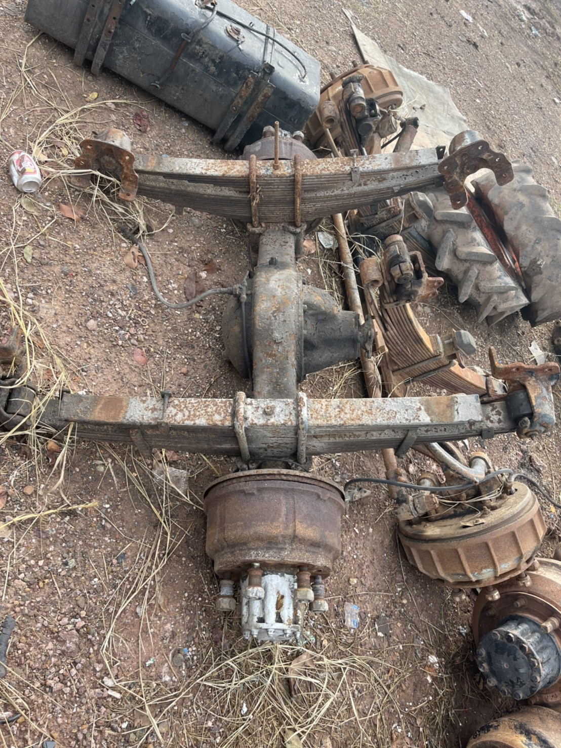 เพลา HINO 6 น็อต พร้อมแหนบ