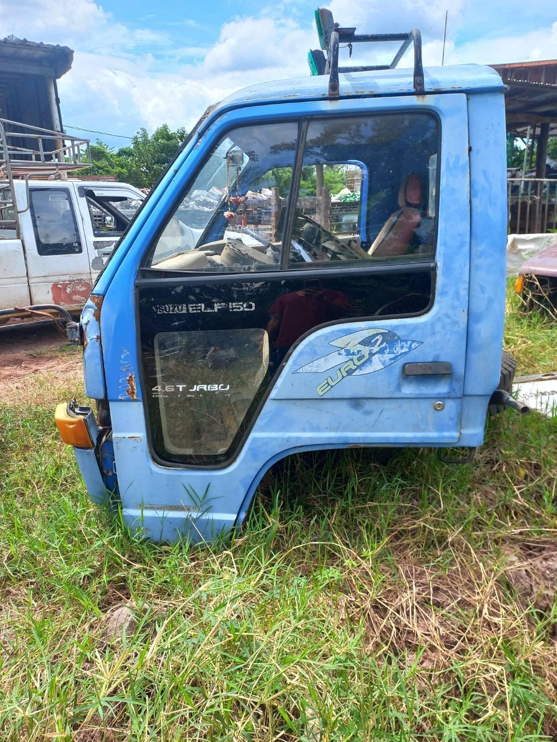 หัว ISUZU NPR 115 12000 บาท ตามสภาพ พร้อมอปกรณ์