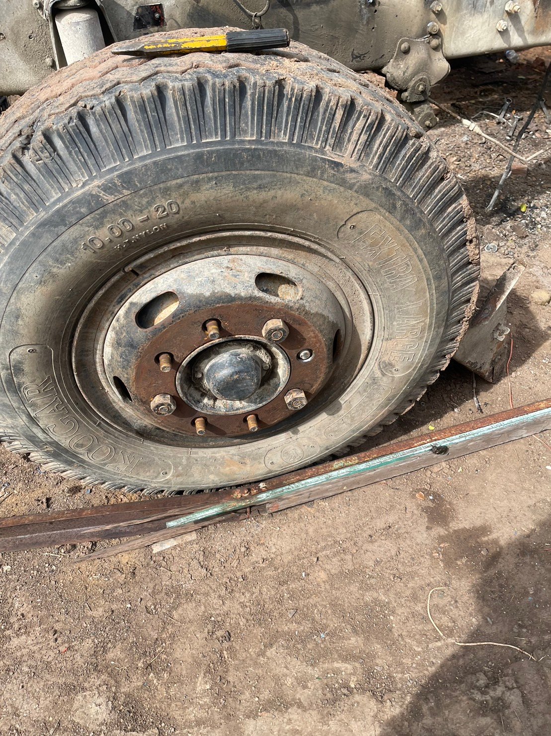 คานหน้า ISUZU FXZ ร็อกกี้ 210 สดือ 31 นิ้ว 25000 บาท พร้อมแหนบ คานหน้า ISUZU FXZ ร็อกกี้ 210 สดือ 31 นิ้ว 25000 บาท พร้อมแหนบ