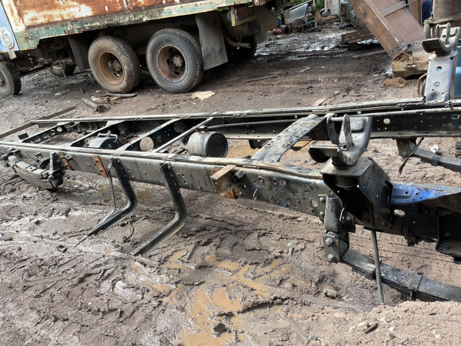 คัสชี ISUZU NPR 115 แรง พร้อมเอกสาร ทะเบียน คัสชี ISUZU NPR 115 แรง พร้อมเอกสาร ทะเบียน