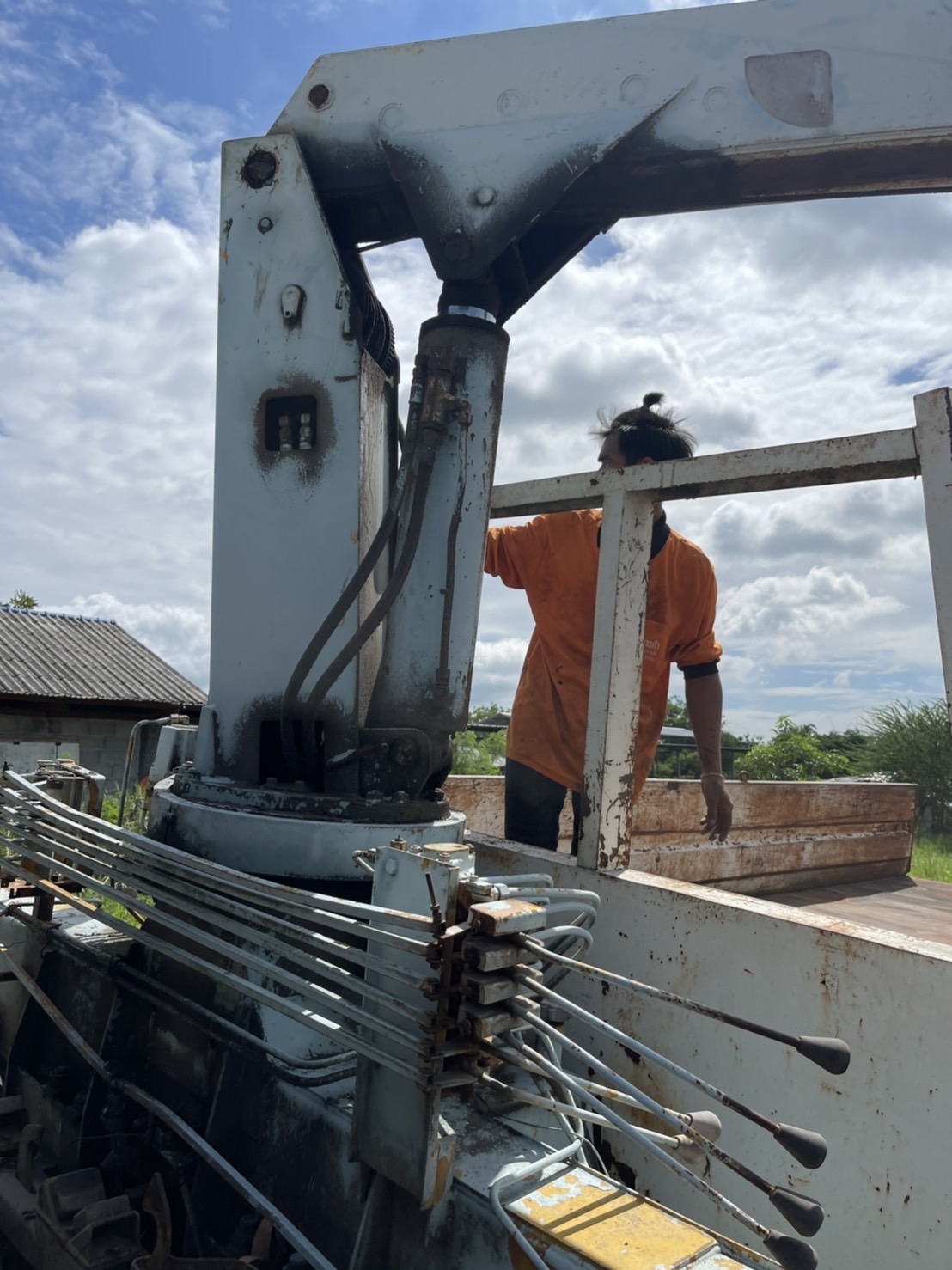 เครน 3 ตัน 3ปอก 2 ชัก NANSEI PC-50 ขาเหลี่ยม พร้อมใช้งาน