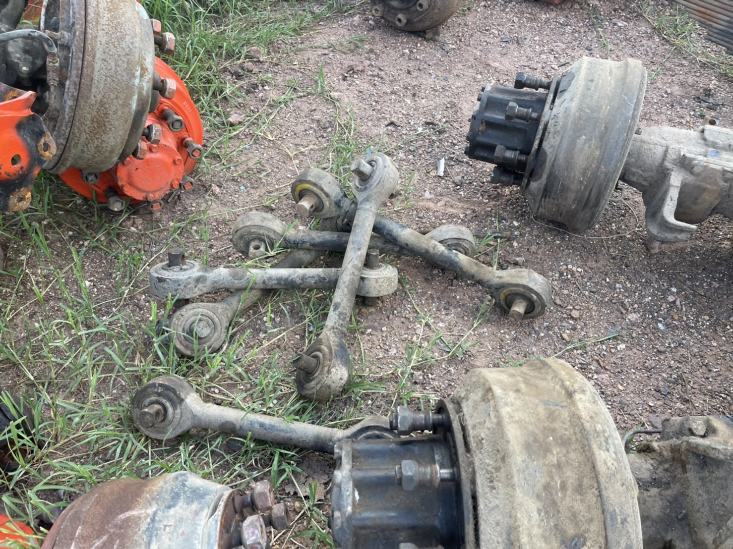 ชดแท่น โบกี้ แหนบ เพลาหน้า หลัง ISUZU ร็อกกี้ 240 85000 บาท พร้อมใช้งาน หรือ แยกใด้ครับผม ชดแท่น โบกี้ แหนบ เพลาหน้า หลัง ISUZU ร็อกกี้ 240 85000 บาท พร้อมใช้งาน หรือ แยกใด้ครับผม