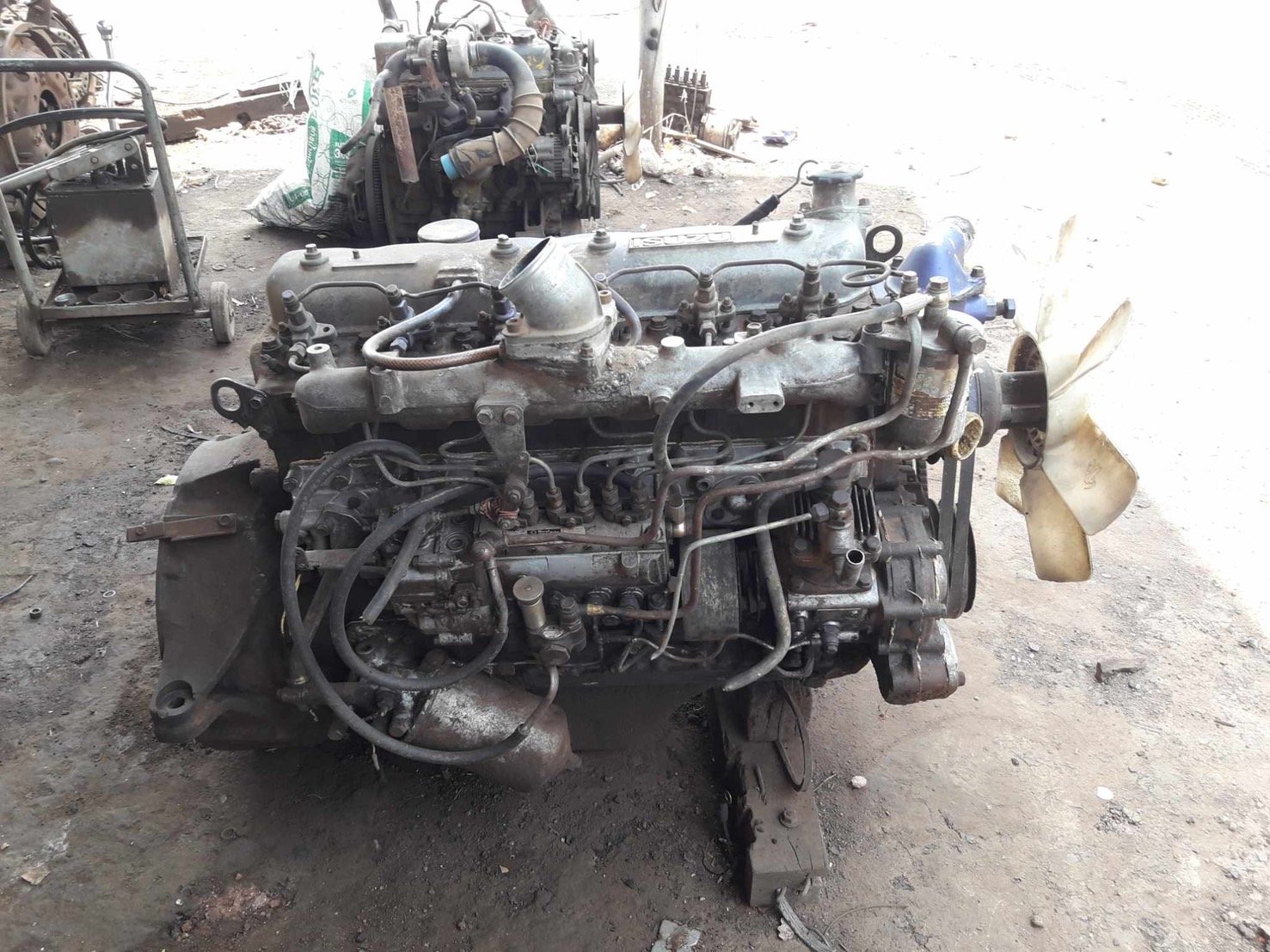 เครื่อง ISUZU 6BF1 170 แรงม้า เครื่อง ISUZU 6BF1 170 แรงม้า