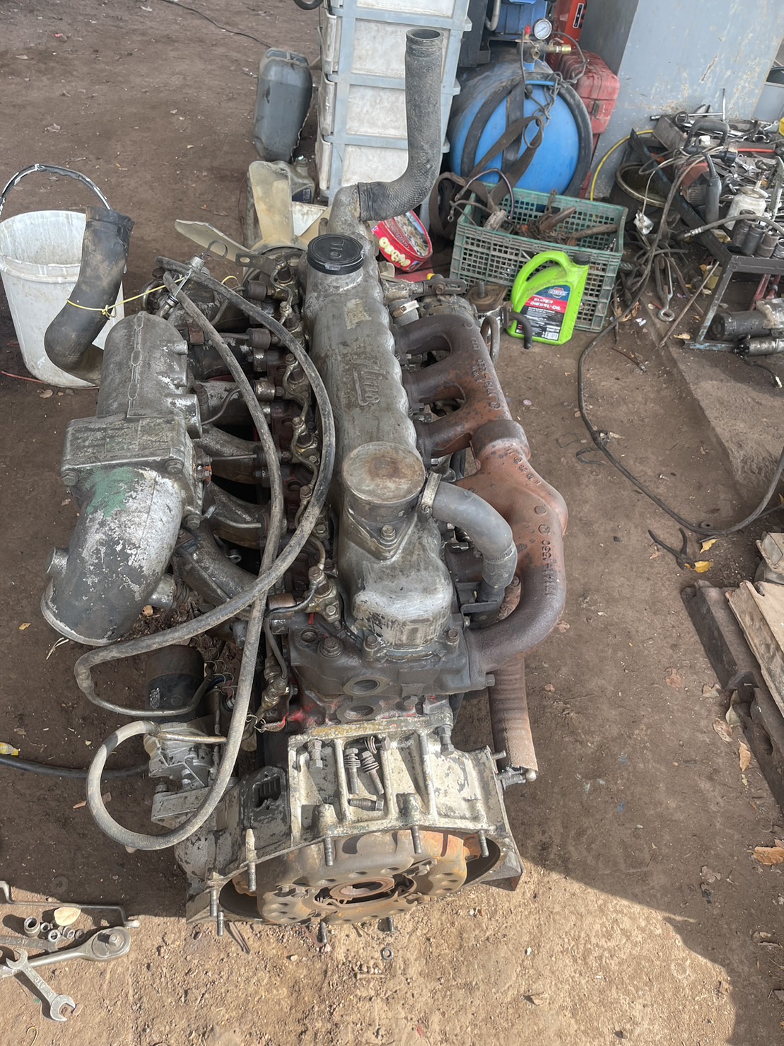 เครื่อง HINO EH700 168 แรงม้า 40000 บาท พร้อมใช้งาน