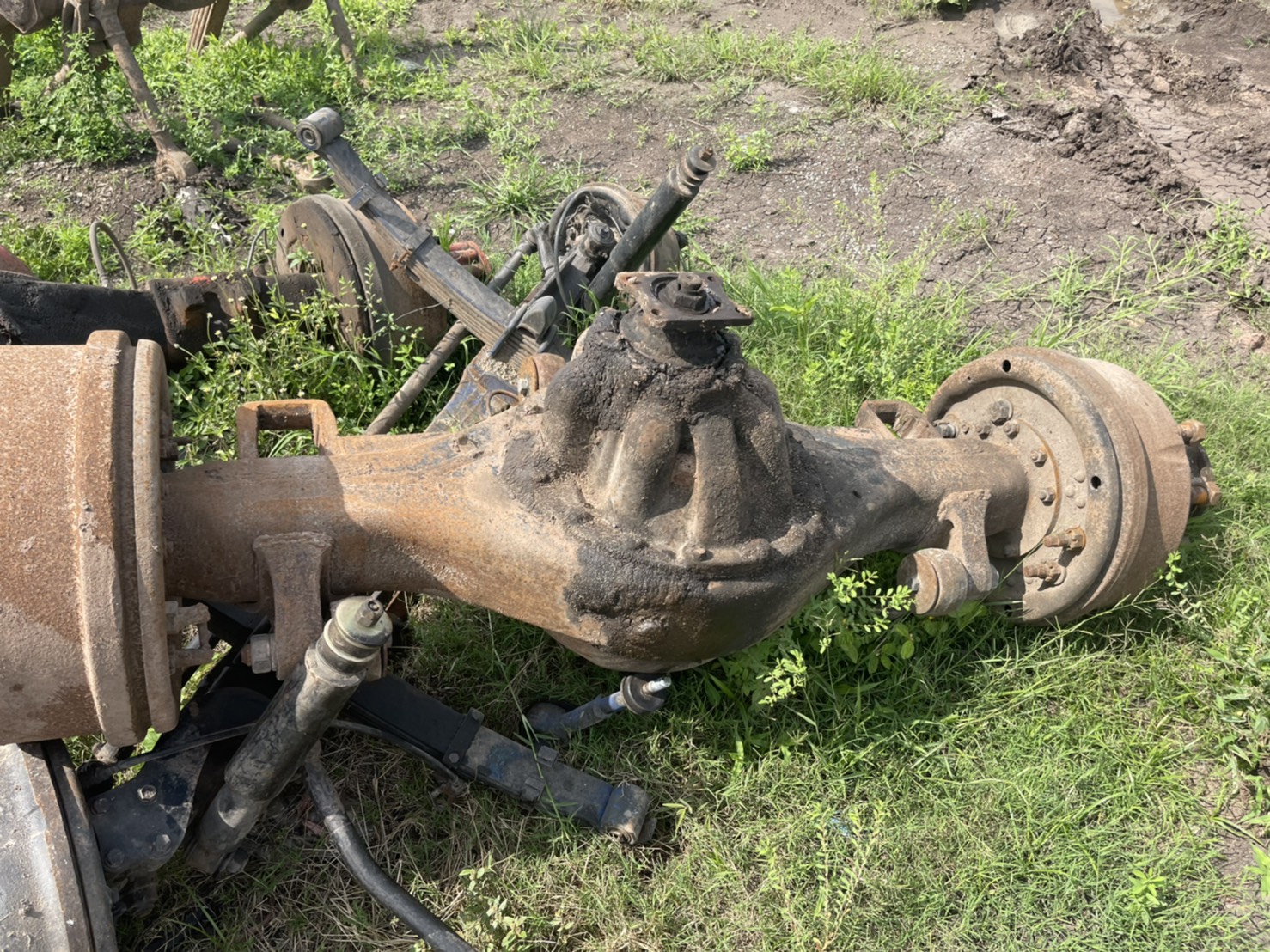 เพลามิตชู 8 ตันร้อมใช้งาน เพลามิตชู 8 ตันร้อมใช้งาน