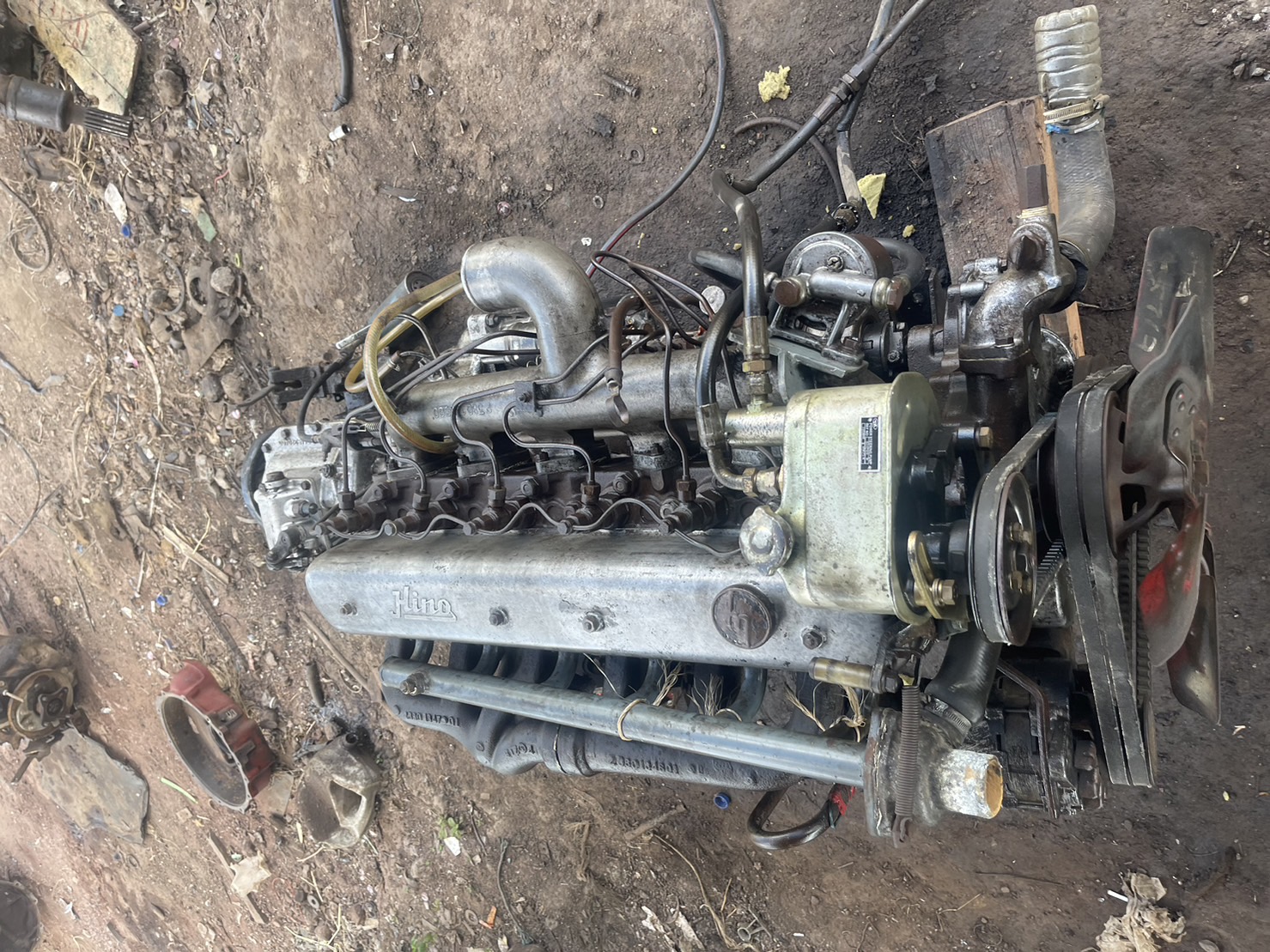 เครื่อง HINO EC100 145แรงม้า 35000 บาท พร้อมเกียร์