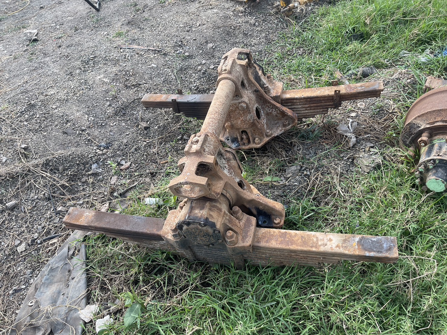 ชุด 2 เพลา ฟูโซ่ 527 85000 บาท หรือ แยกหน้า หลัง แท่นโบกี้ แหนบ พร้อมใช้งาน ชุด 2 เพลา ฟูโซ่ 527 85000 บาท หรือ แยกหน้า หลัง แท่นโบกี้ แหนบ พร้อมใช้งาน