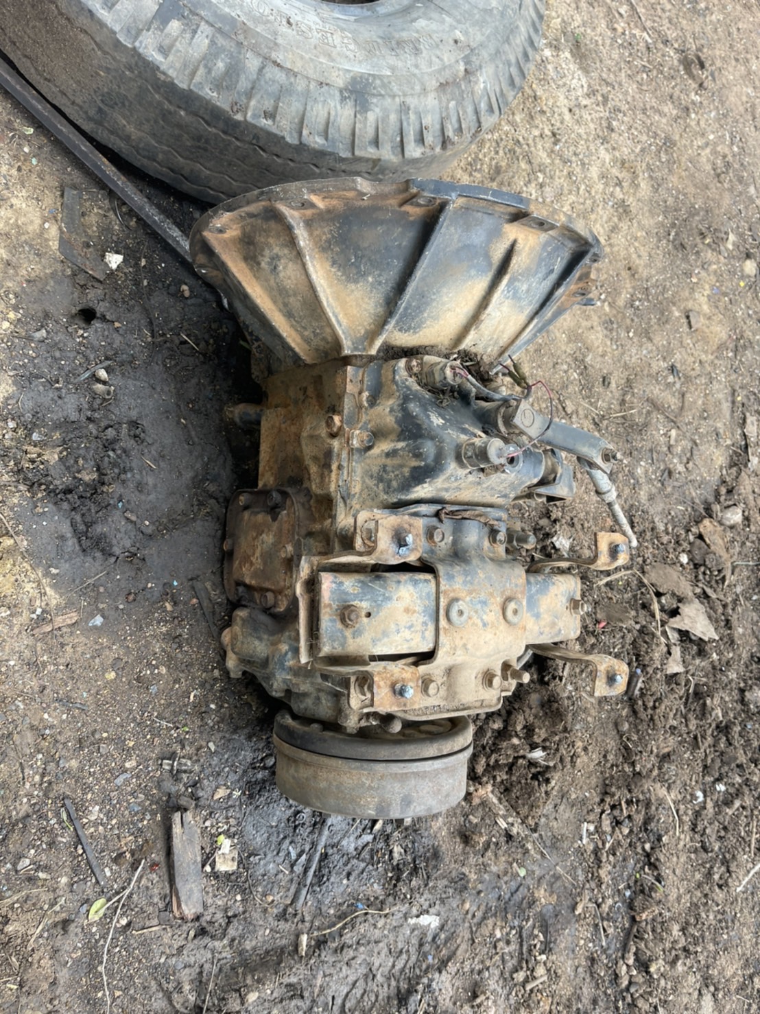 เกียร์ ISUZU NPR 115