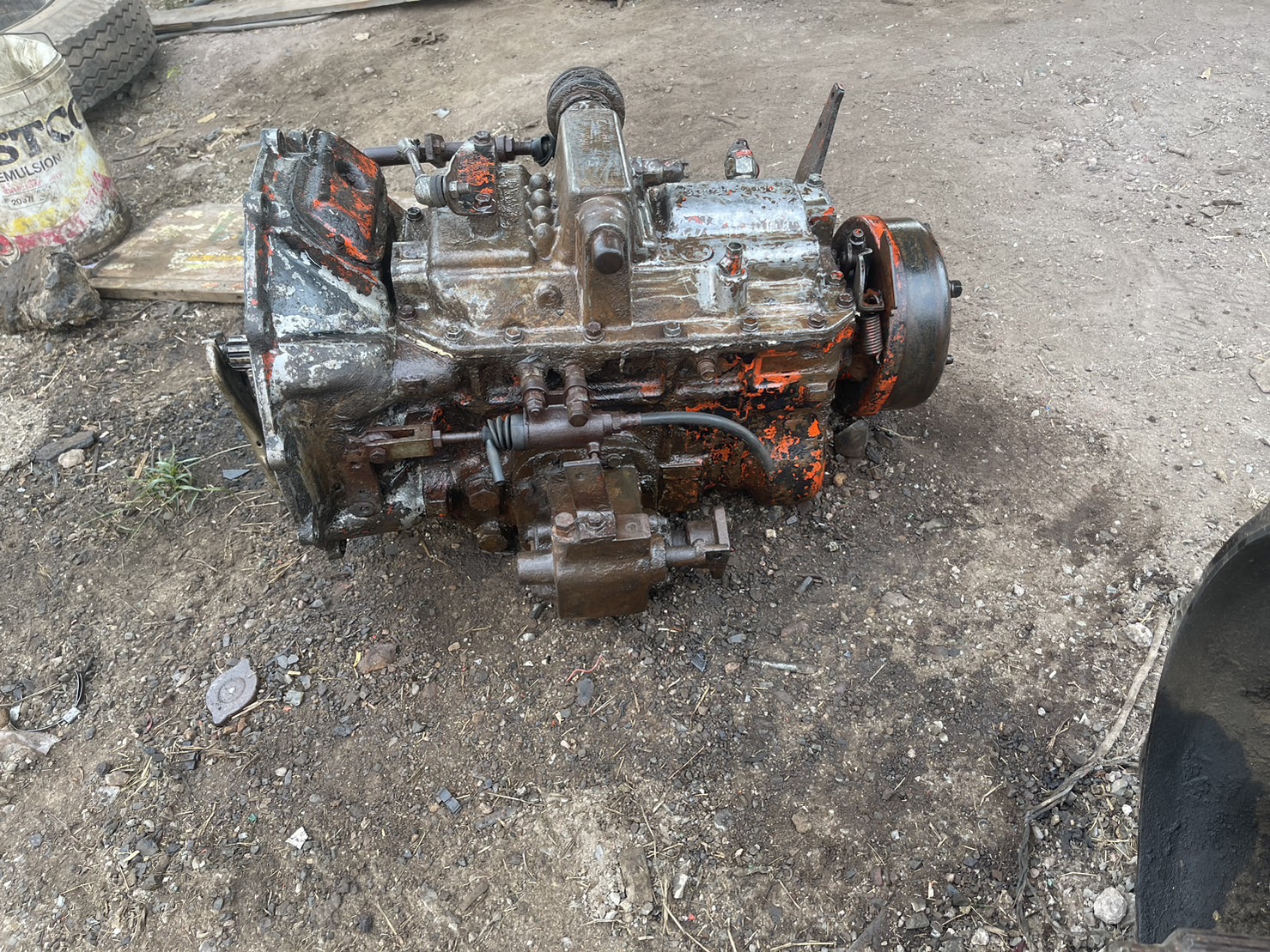 เกียร์ HINO HO 7 เกียร์ถอย 8รอบ2 25000 บาท พร้อมเกียร์ฝาก