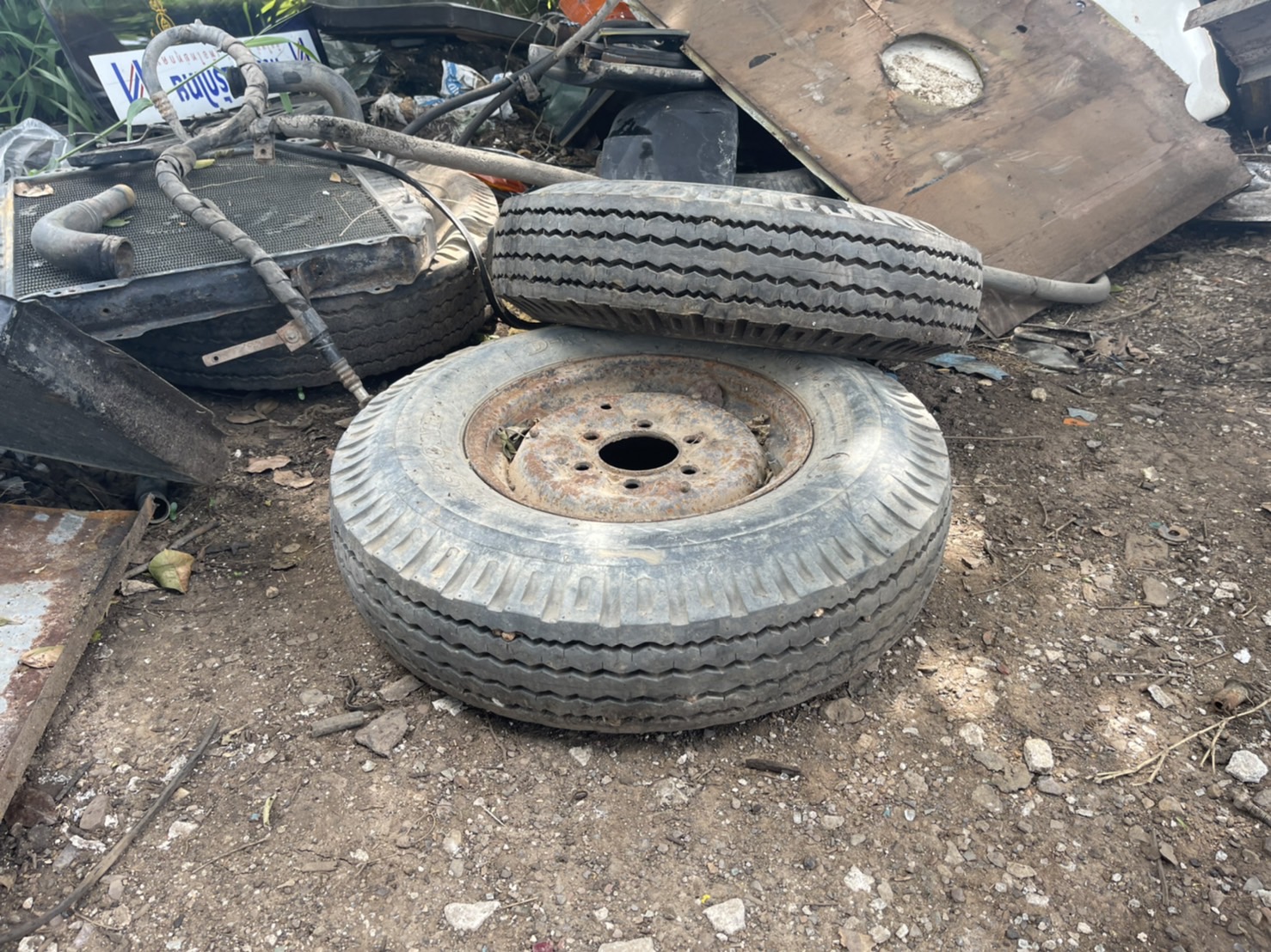 ยางพร้อมกระทะ 6.50-14 1คู่