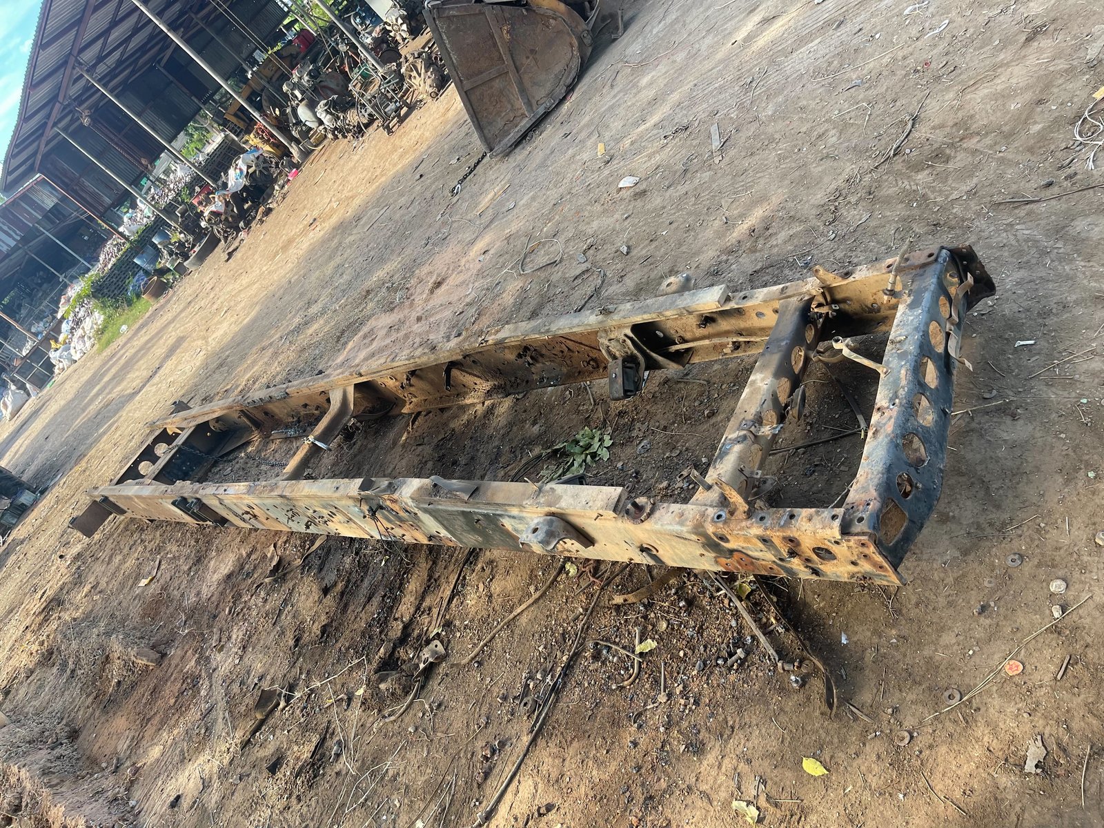 คัสชี มิตชูเทอร์ โบ