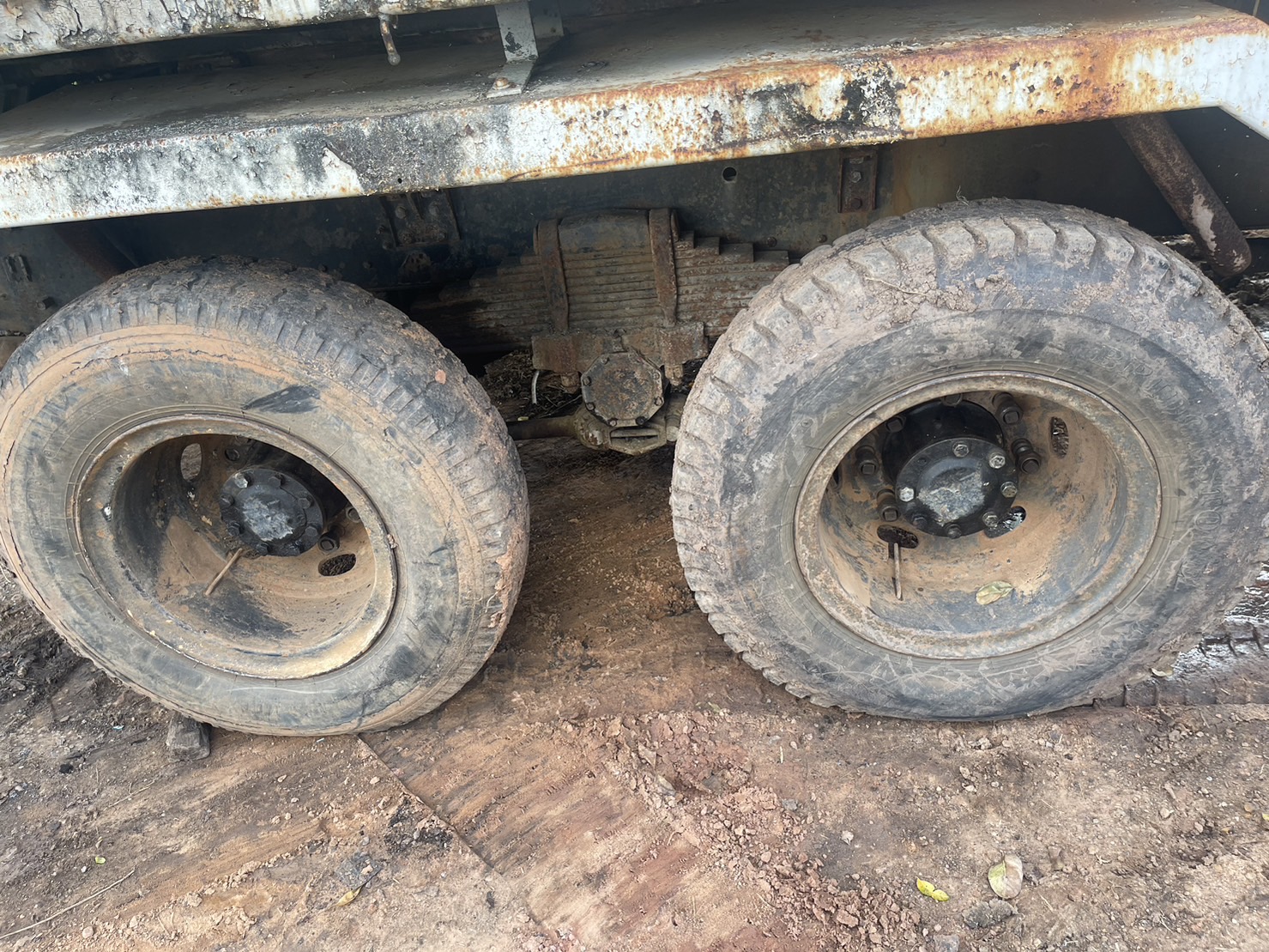 ชุด 2 เพลามิตชู 527 โบ 75000 บาท