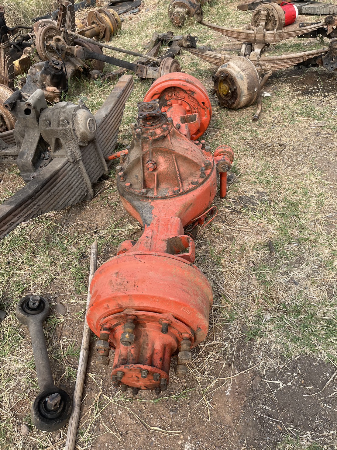 เพลา ISUZU JCM  ลูกหน้าเพลาเดียว 25000 บาทพร้อมใช้งาน