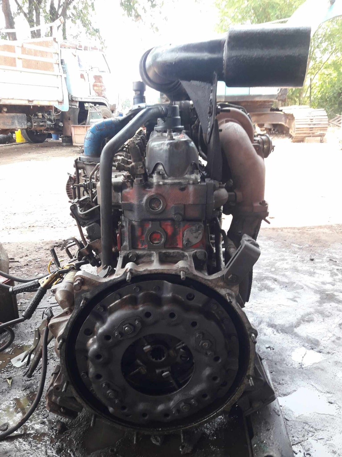 เครื่อง HINO HO6C TURBO 205 แรงม้า 65000 บาท พร้อมหม้อน้ำอินเตอร์ เครื่อง HINO HO6C TURBO 205 แรงม้า 65000 บาท พร้อมหม้อน้ำอินเตอร์