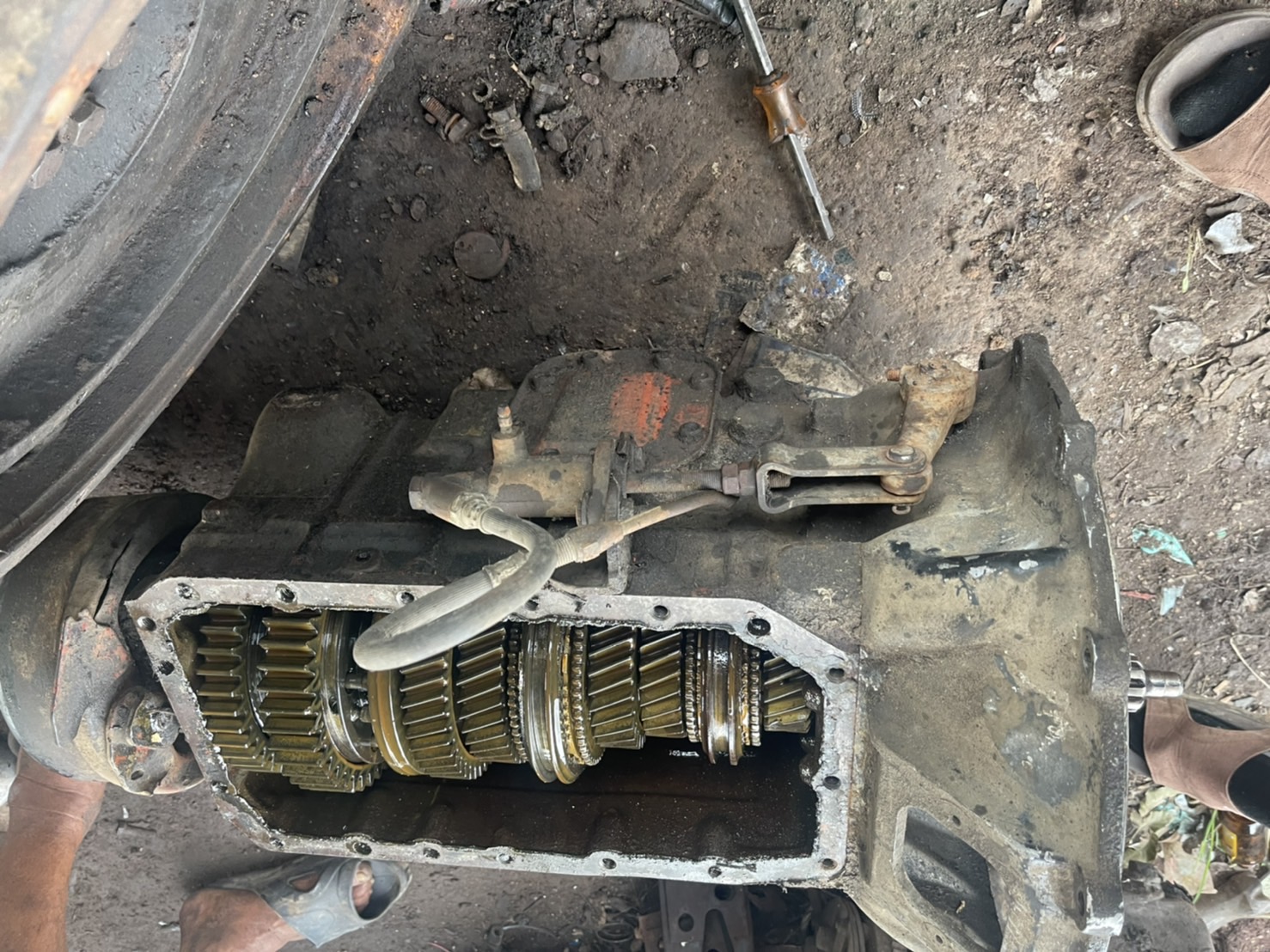 เกียร์ HO 7 เกียร์ ถอย 8รอบ2 25000 บาทพร้อมใช้งาน