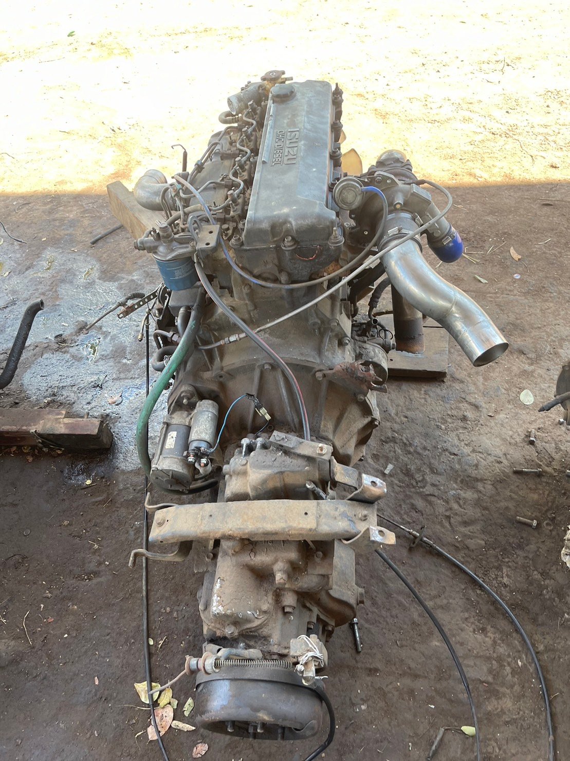 เครื่อง ISUZU 4HE1 150 แรงม้าเทอร์โบ  69000 บาท