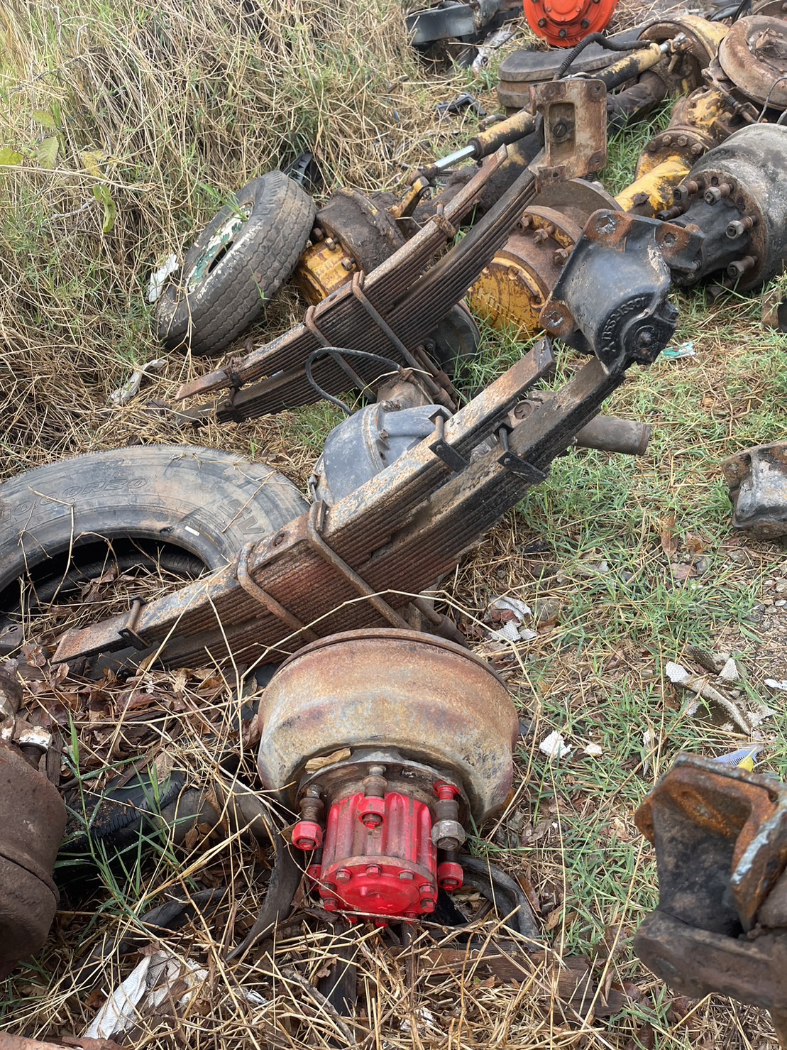 เพลา หกล้อ 6 น็อต มิตชู เฟื่อง 6-34 26000 บาท พร้อมแหนบ   พร้อมใช้งาน