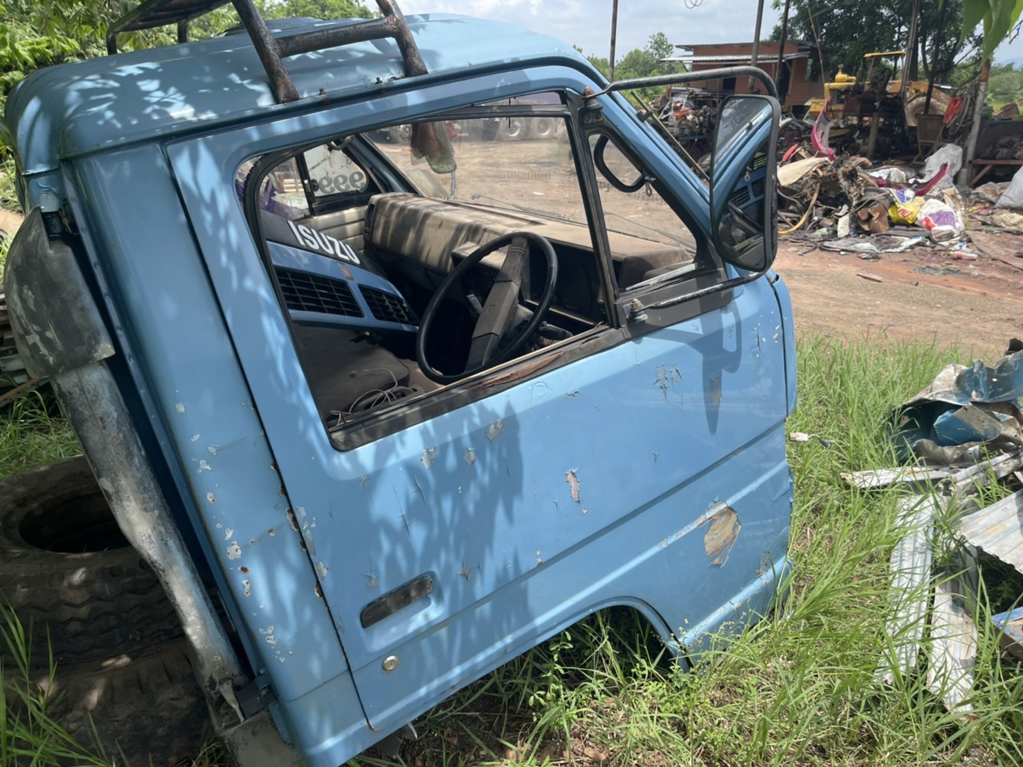 หัว ISUZU NPR115