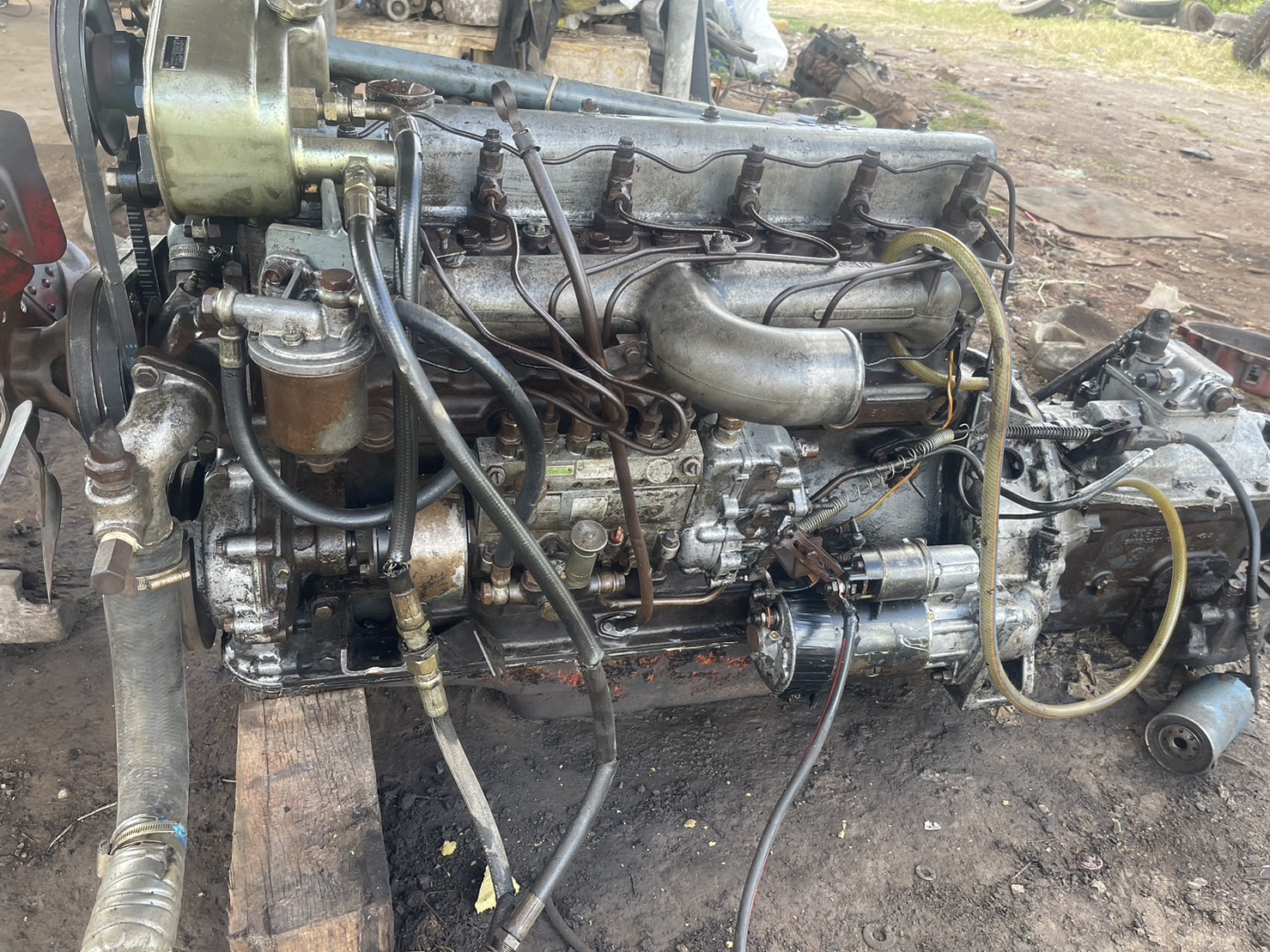 เครื่อง HINO EC100 145แรงม้า 35000 บาท พร้อมเกียร์