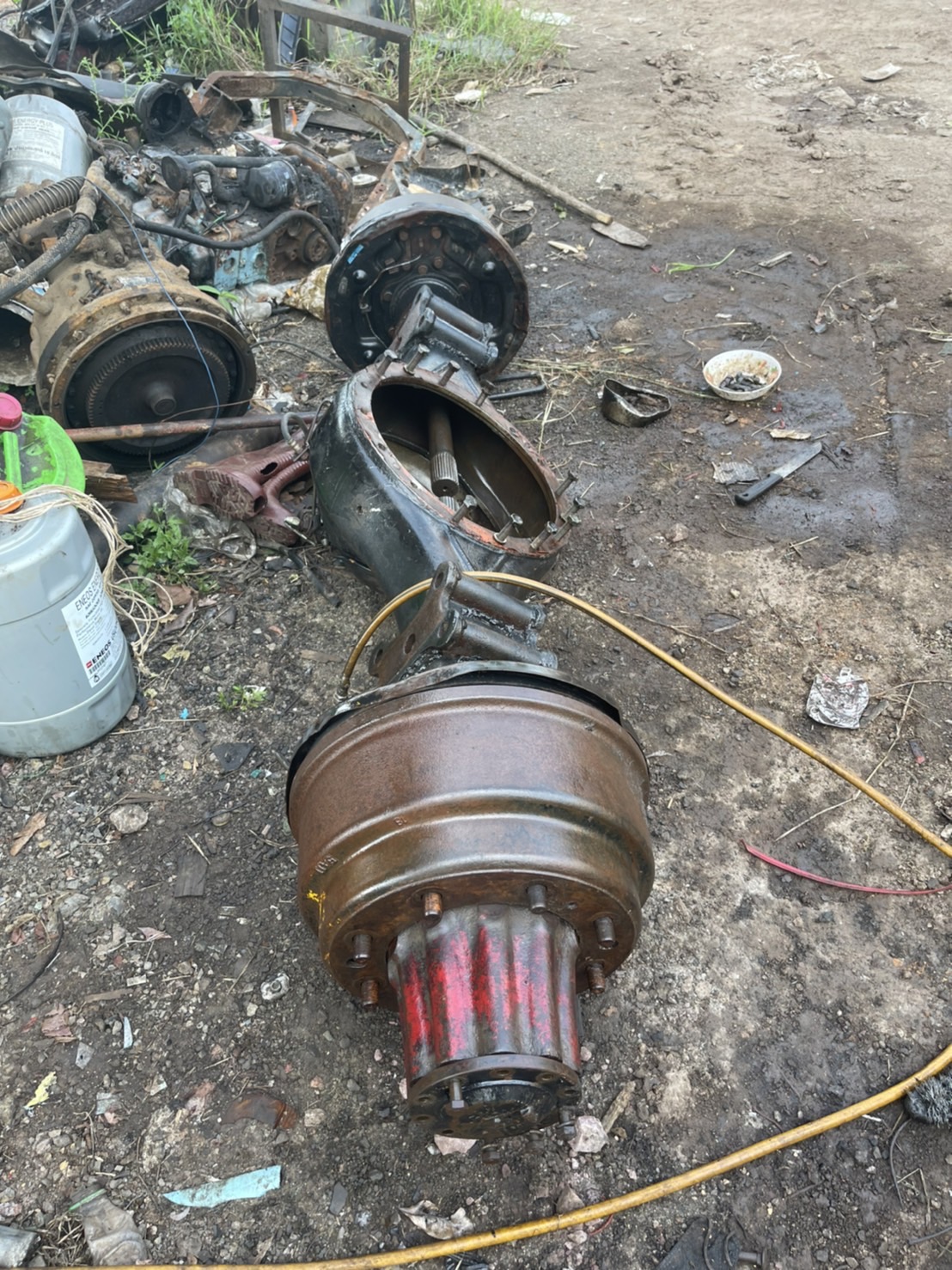 เพลา 6 ล้อ HINO 8 น็อต เฟื่อง 7-39 20000 บาท พร้อมใช้งาน