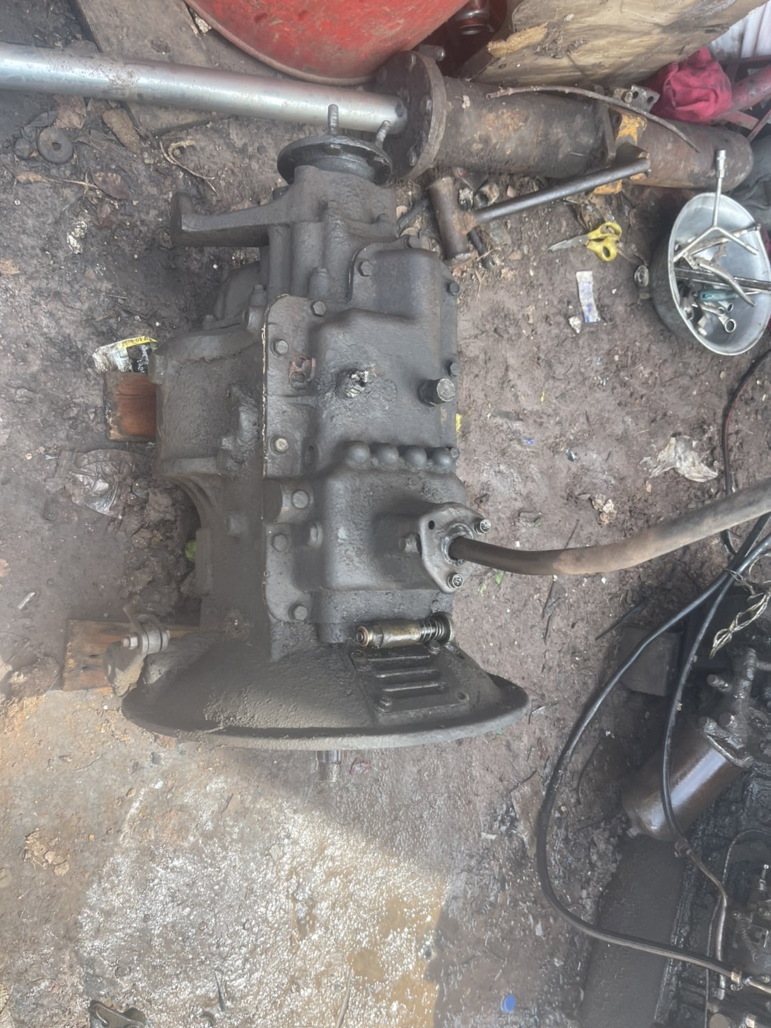 เกียร์ ISUZU หัวยาว 8500 บาท พร้อมใช้งาน