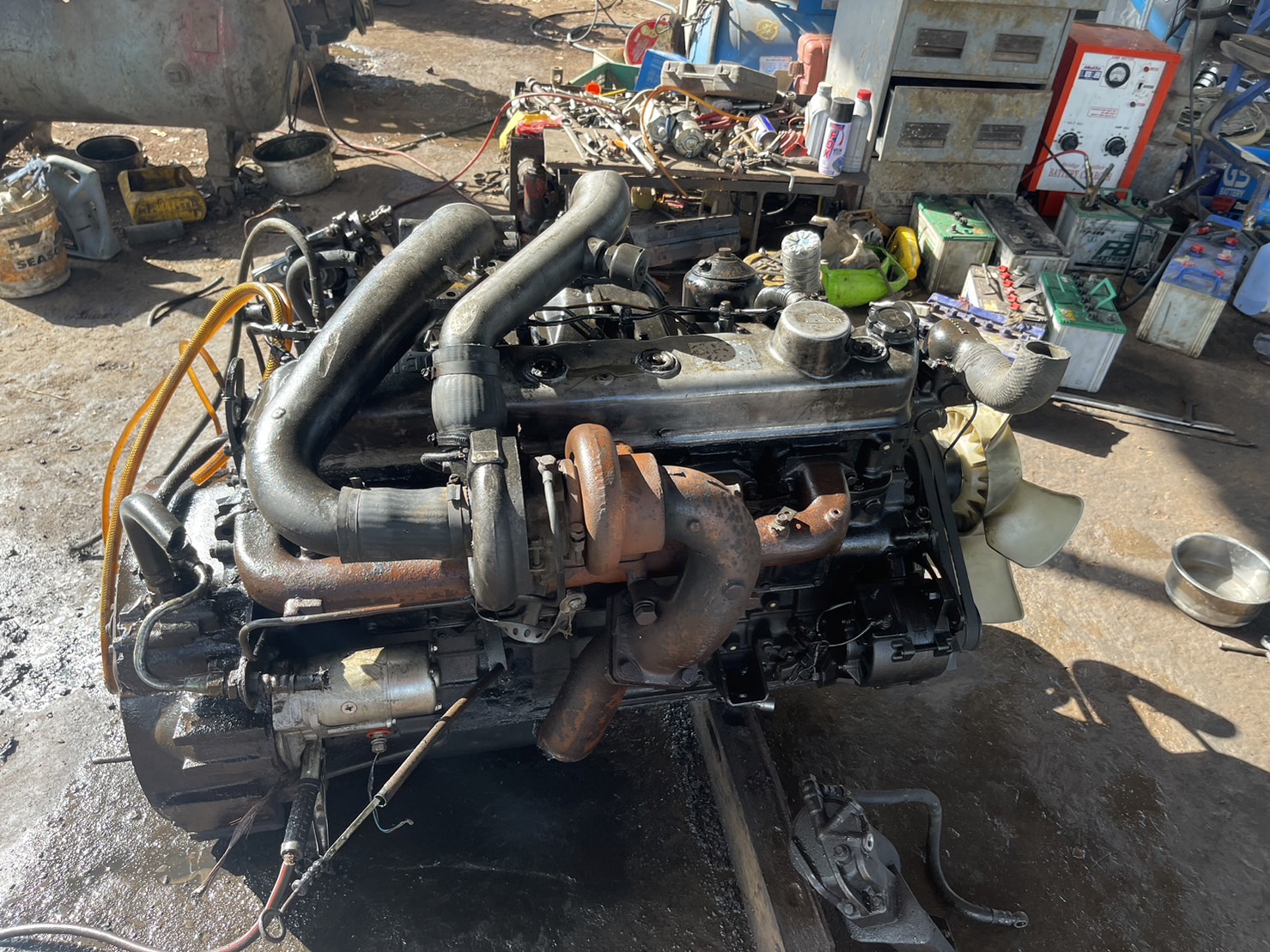 เครื่อง 6D16 TF 220  80000 บาท