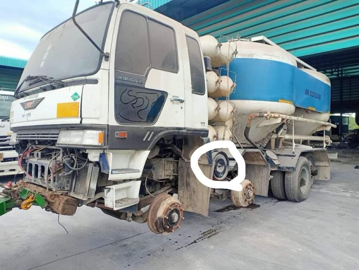 กระปุกเพาเวอร์ HINO FM2K 7500 บาท 12 ล้อ