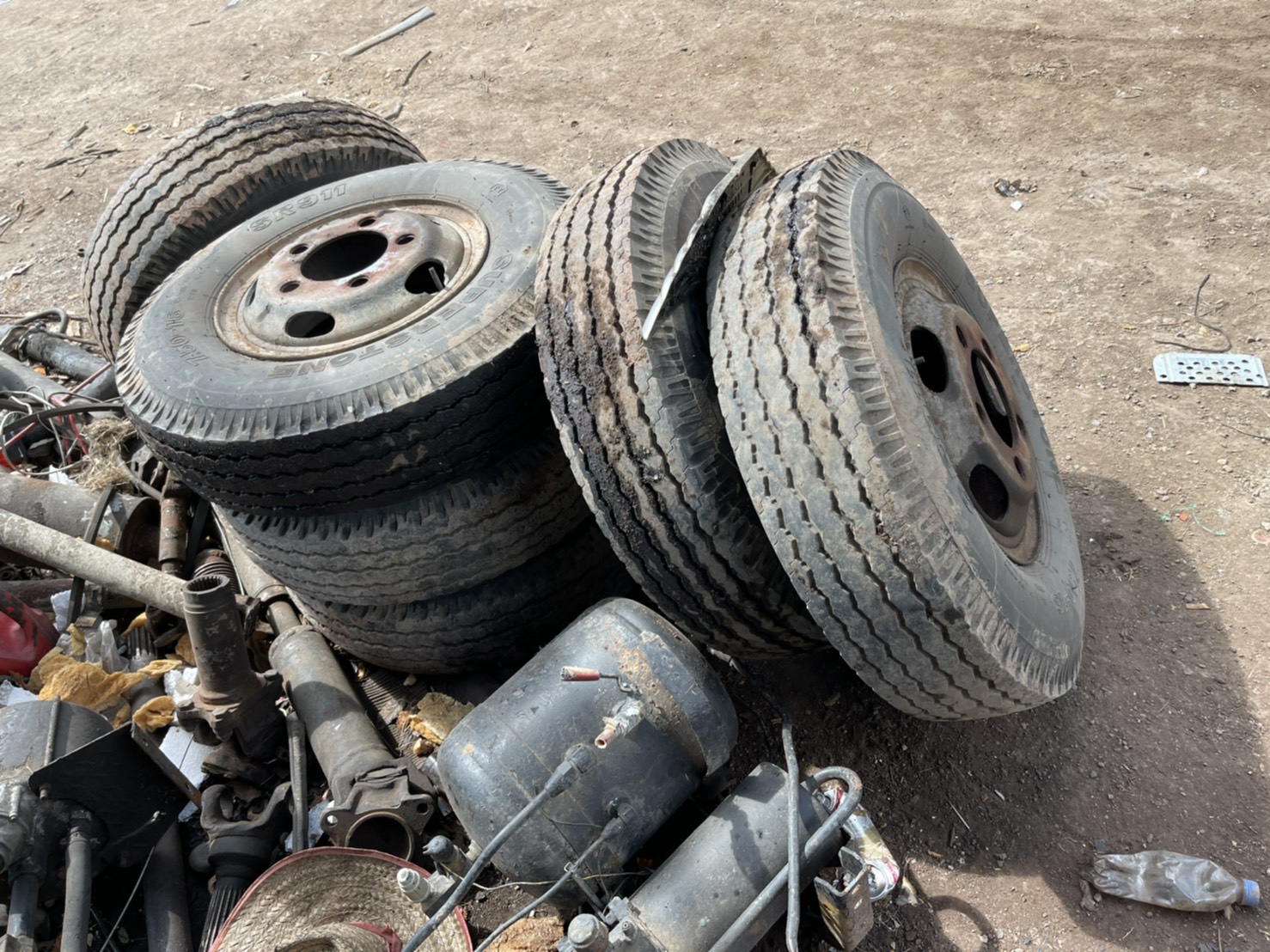 ยางพร้อมกระทะ 7.50-16