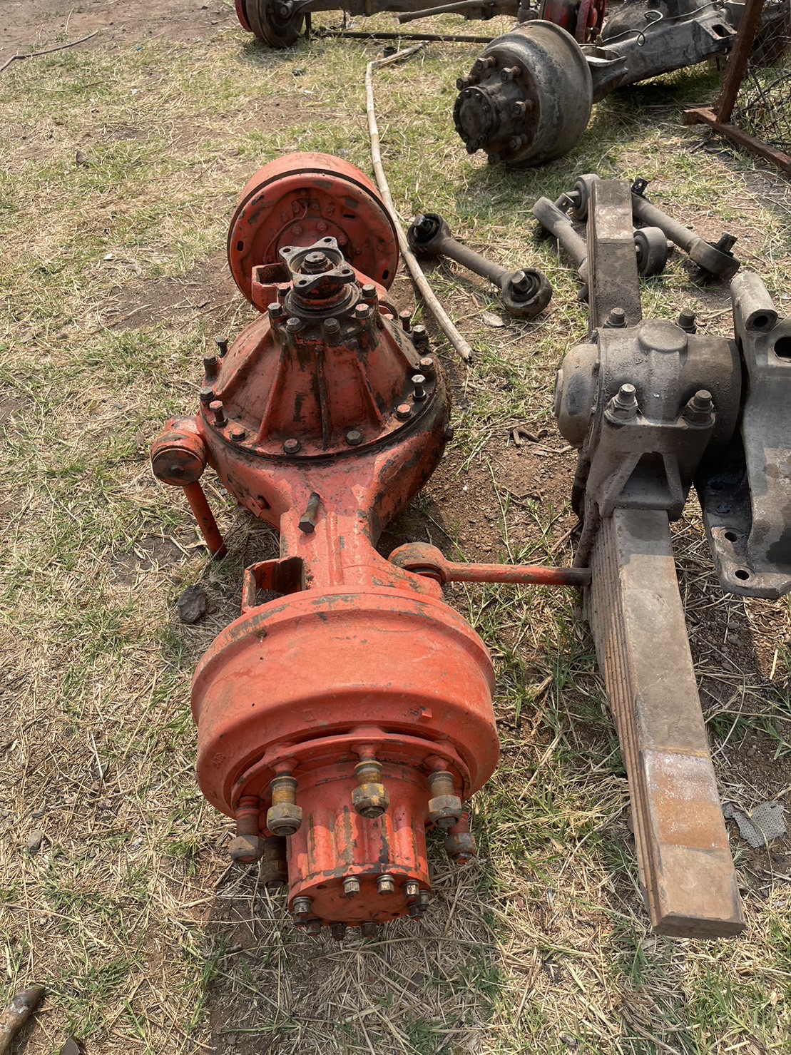 เพลา ISUZU JCM  ลูกหน้าเพลาเดียว 25000 บาทพร้อมใช้งาน