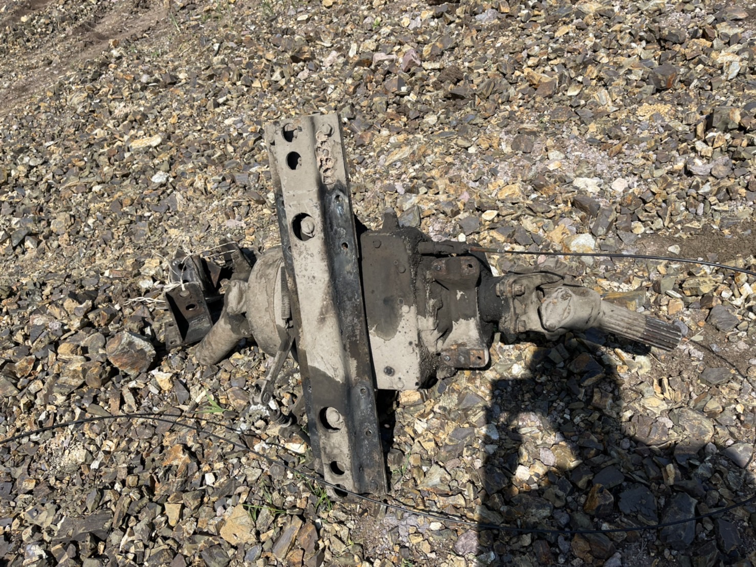 สโล HINO F18 พร้อมแท่น