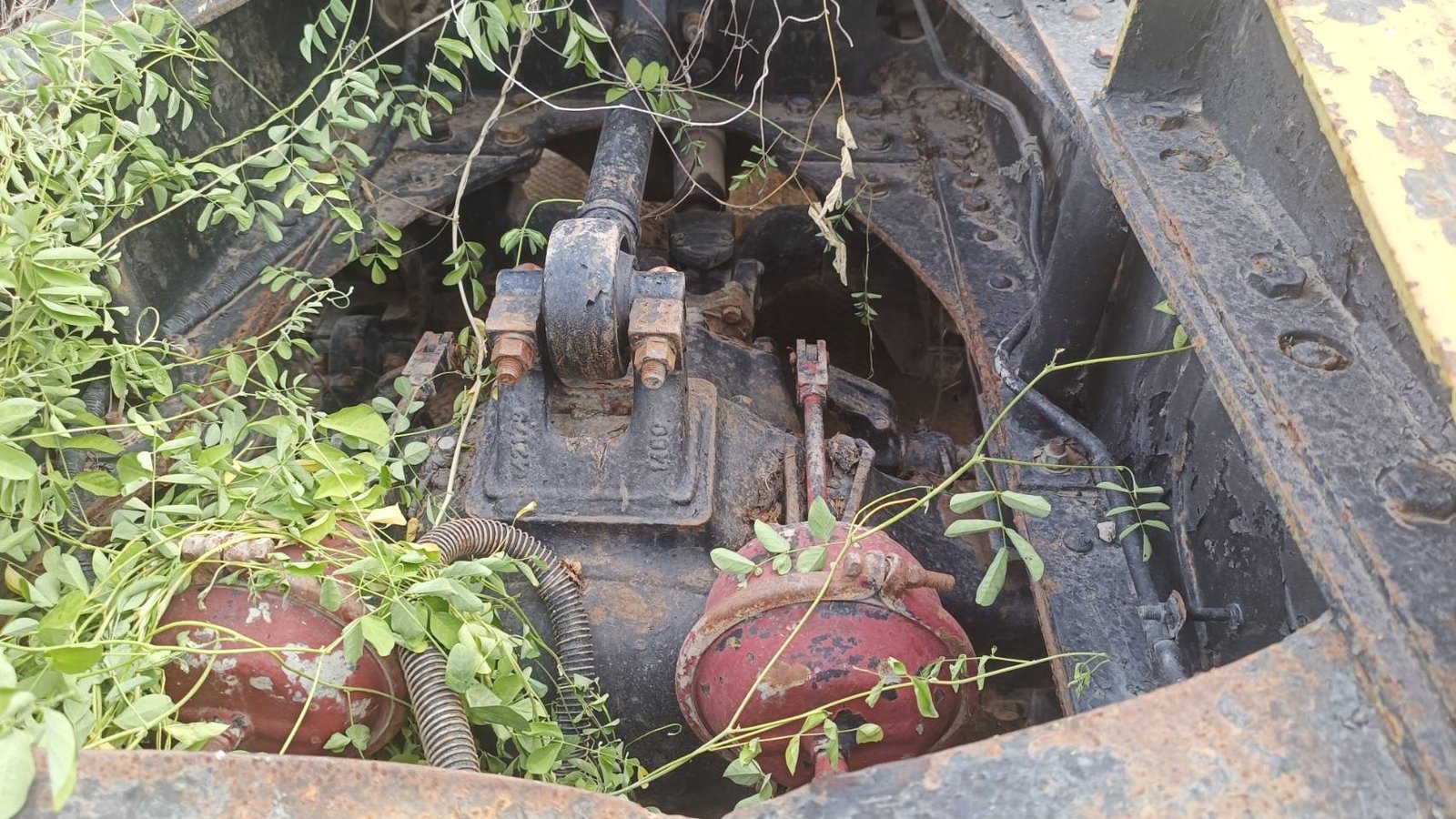 แยกอะไหล่ หัวลาก เครื่อง V8 7เกียร์ LO HI 2 เพลา ZM 10 น็อต ราคาเบาๆ แยกอะไหล่ หัวลาก เครื่อง V8 7เกียร์ LO HI 2 เพลา ZM 10 น็อต ราคาเบาๆ