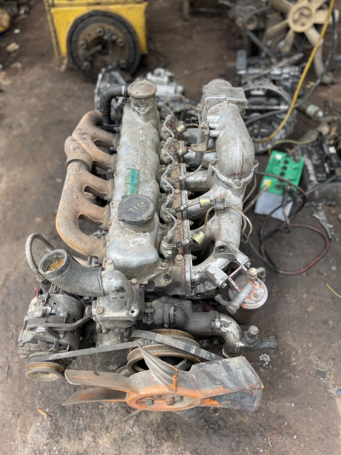 เครื่อง HINO EH500 160แรงม้า38000 บาท มีใบคลุม