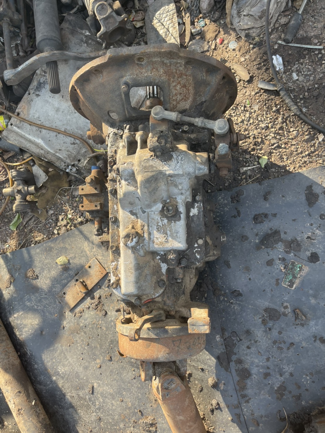 เกียร์ ISUZU ร็อกกี้ 7 เกียร์ถอย 7 รอบ 2 เกียร์ ISUZU ร็อกกี้ 7 เกียร์ถอย 7 รอบ 2