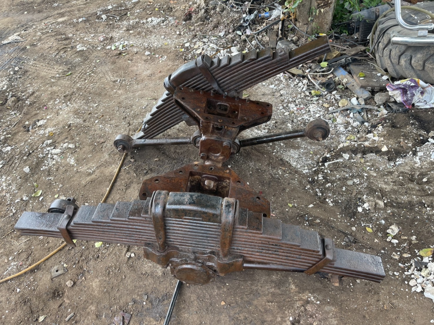 ชุดแท่น โบกี้ แหนบ ฟูโซ่ พร้อมใช้งาน