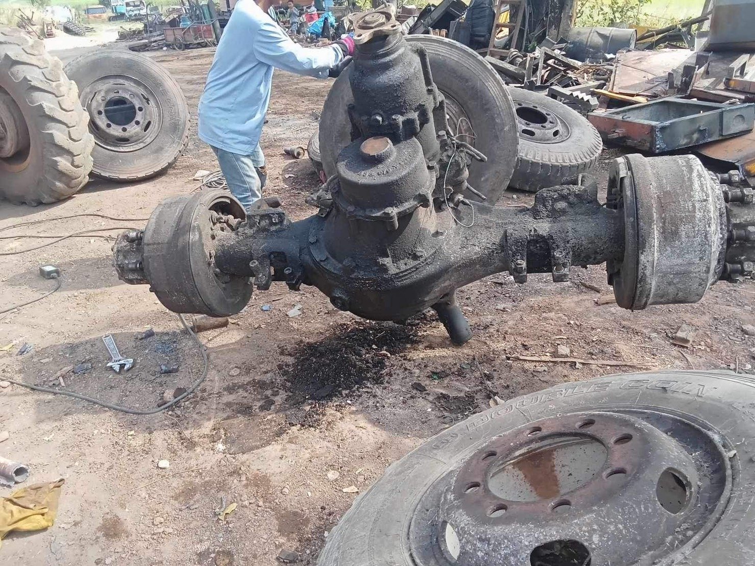 เพลา ISUZU 240 เส้นหน้า หลัง เฟื่อง 6-43  69000 บาท พร้อมใช้งาน