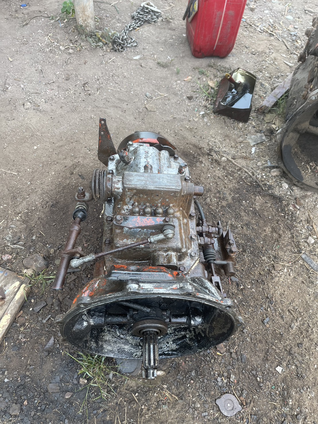 เกียร์ HINO  HO 7 เกียร์ถอย 8 รอบ2 26000 บาท พร้อมเกีย์ฝาก