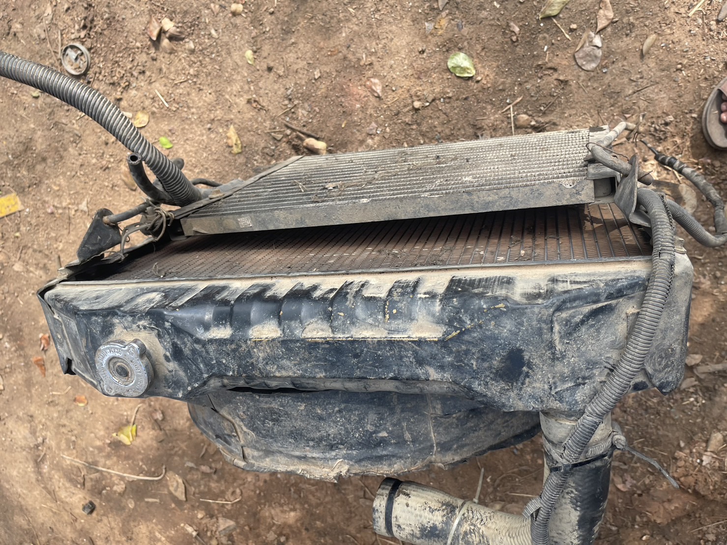 หม้อน้ำ 527 โบ 6500 บาท พร้อมใช้งาน