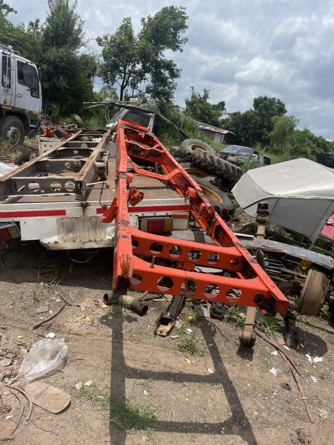 ขายคัสชี ISUZU JCM 35000 บาทพร้อมเอกสารเล่มทะเบียน