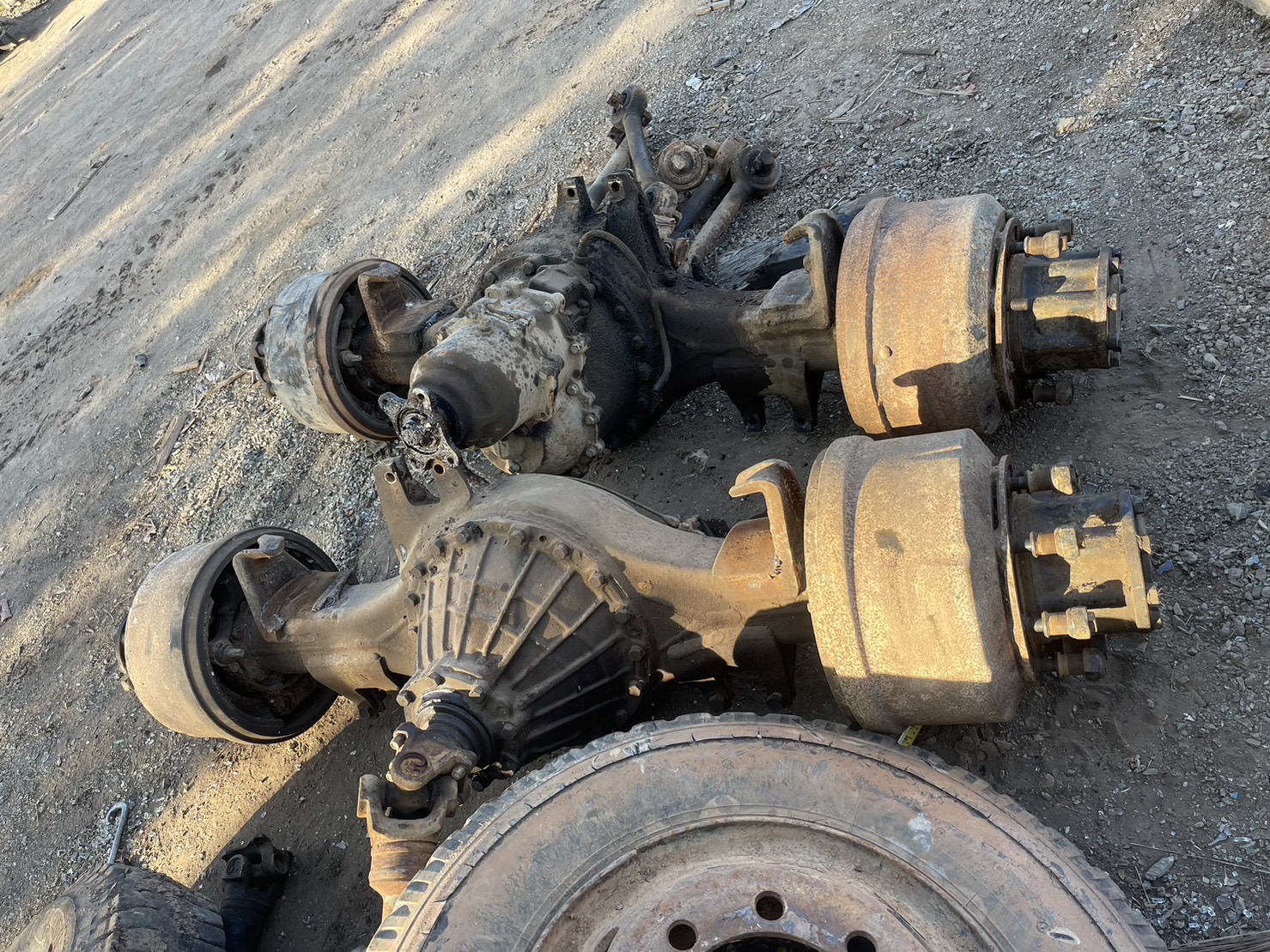 2 เพลา ฟูโซ๋ 75000บาท พร้อมแท่นอุปกรณ์ พร้อมใช้งาน