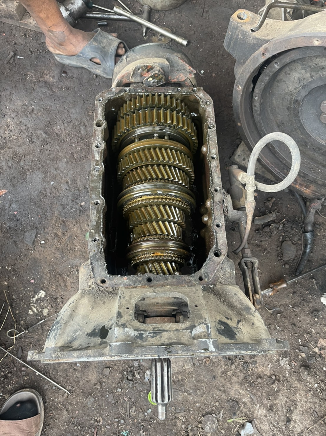 เกียร์ HO 7 เกียร์ ถอย 8รอบ2 25000 บาทพร้อมใช้งาน