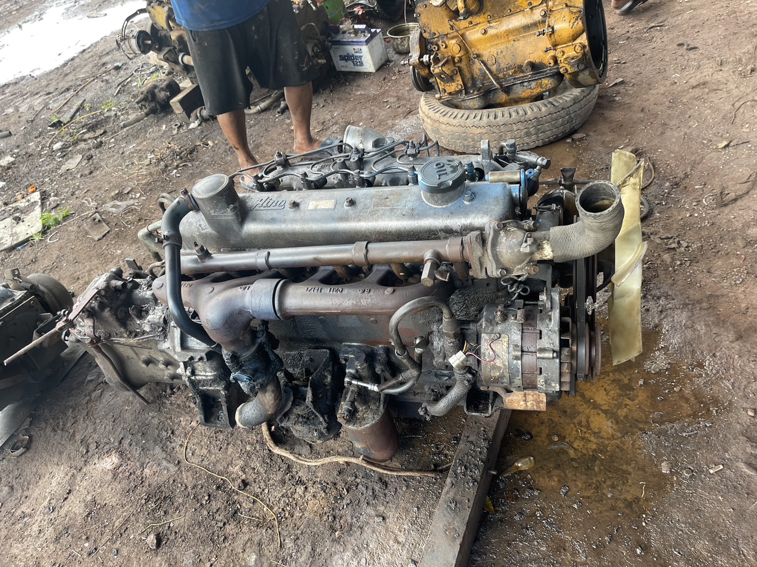 เครื่อง HINO EC100 145 แรงม้า 35000 บาท พร้อมใช้งาน