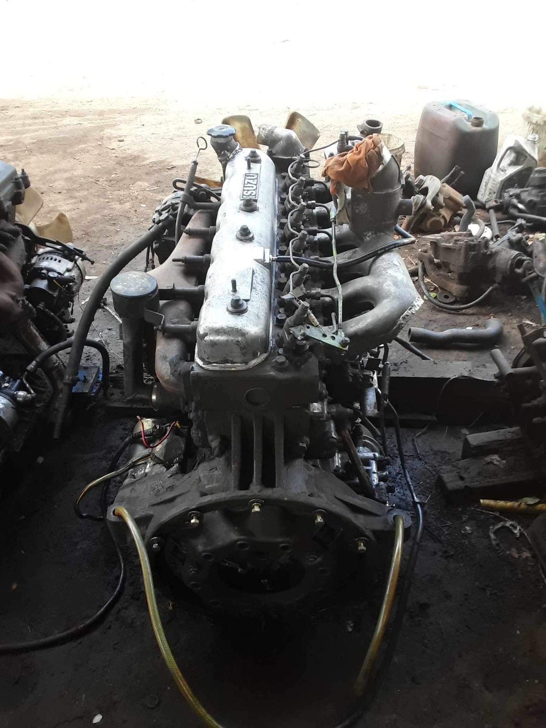 เครื่อง ISUZU 6BD1 165 แรงม้า 45000 บาท พร้อมใช้งาน