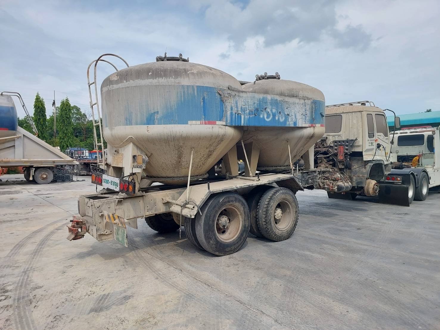 แยกขายอะไหล่ FXZ คัสชี พร้อมเอกสาร 75000 บาท เพลาหลัง 85000 บาท พร้อมใช้งาน