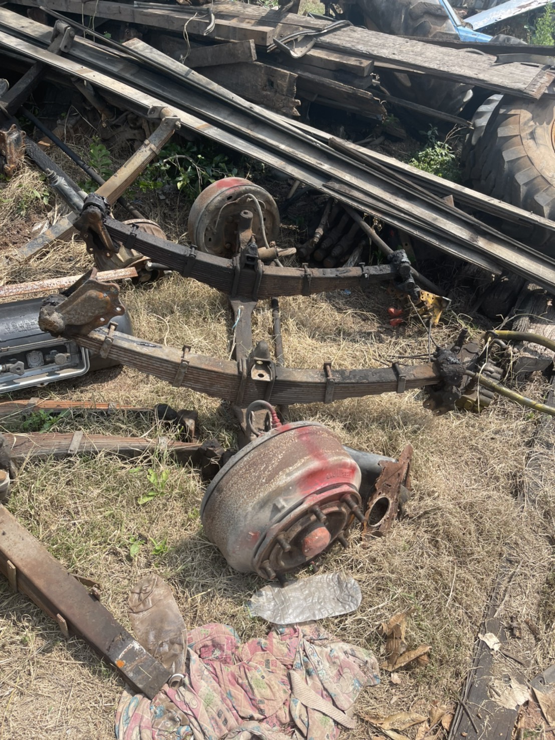 คานหน้า หัวยาว 10 ล้อ พร้อมแหนบ คานหน้า หัวยาว 10 ล้อ พร้อมแหนบ